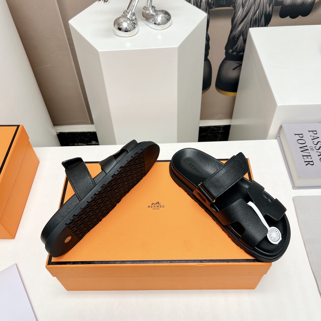 Hermes Male Sandals M