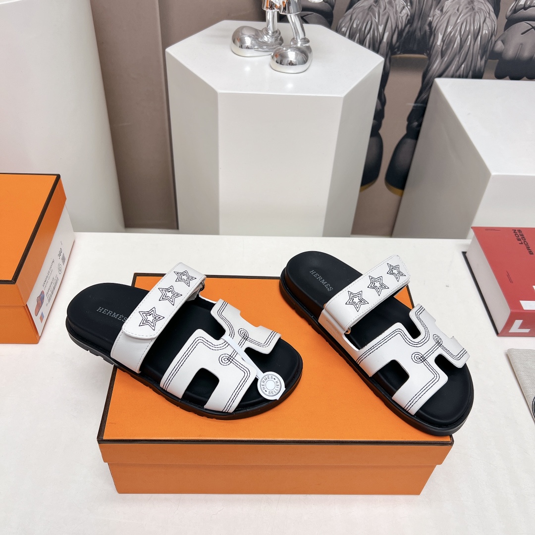 Hermes Male Sandals M