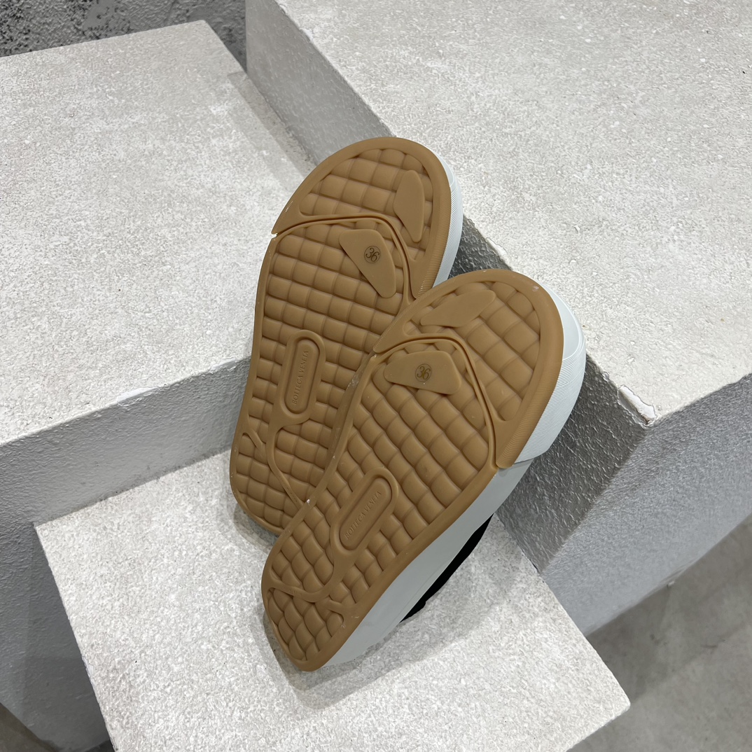 Bottega Veneta Male Sneakers Breathable L-s