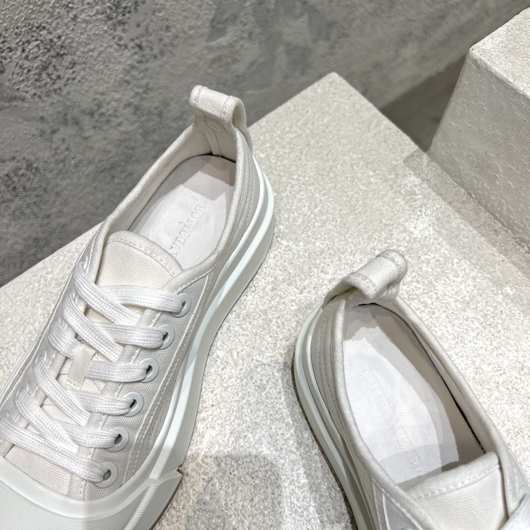 Bottega Veneta Male Sneakers Breathable L-s