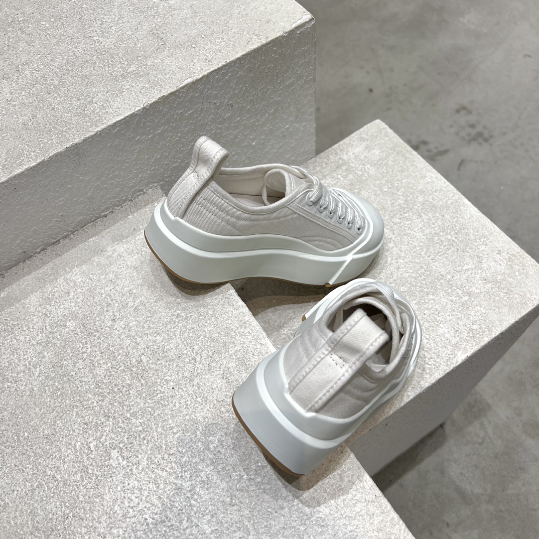 Bottega Veneta Male Sneakers Breathable L-s