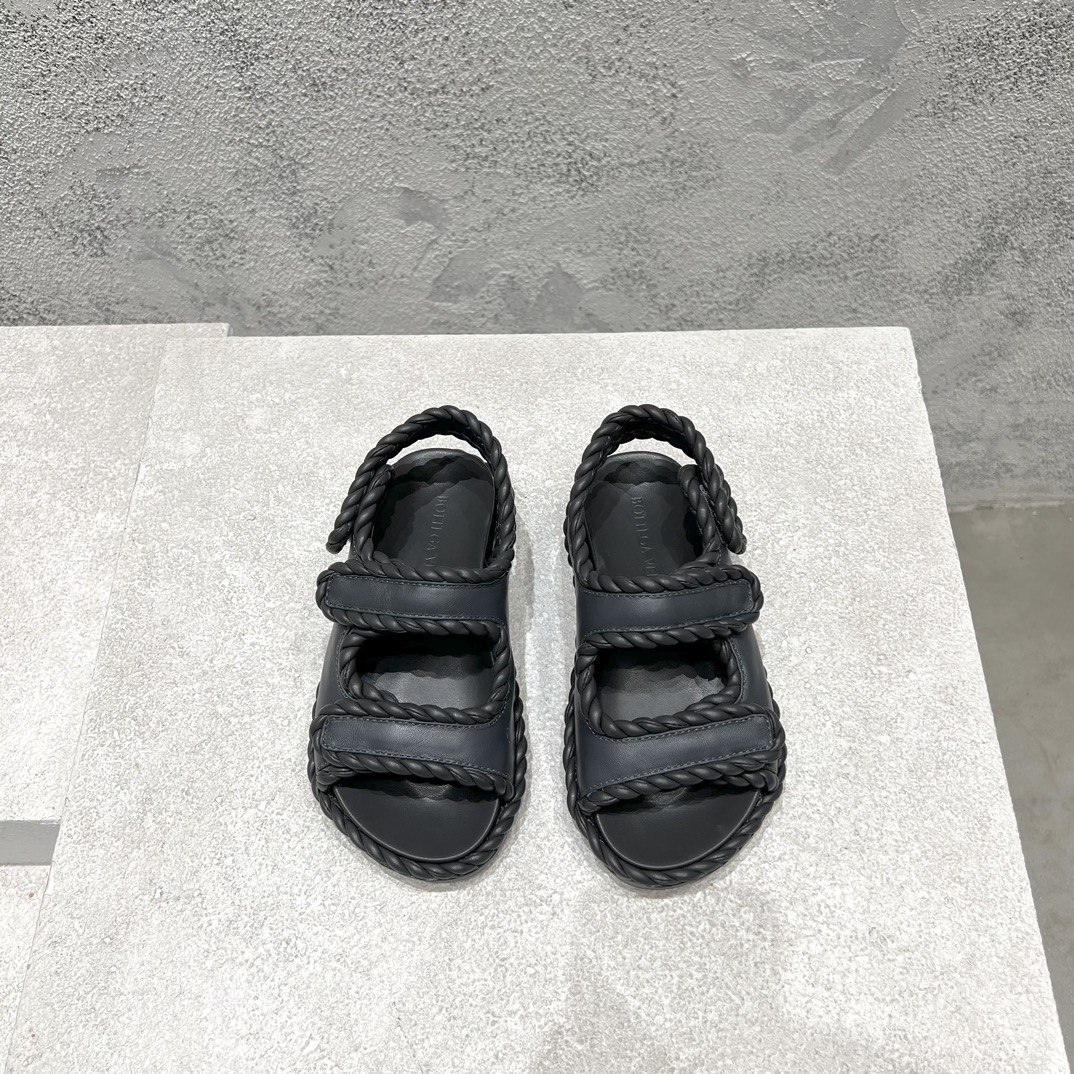 Bottega Veneta Calvin Klein Female Sandals Black M-l-s