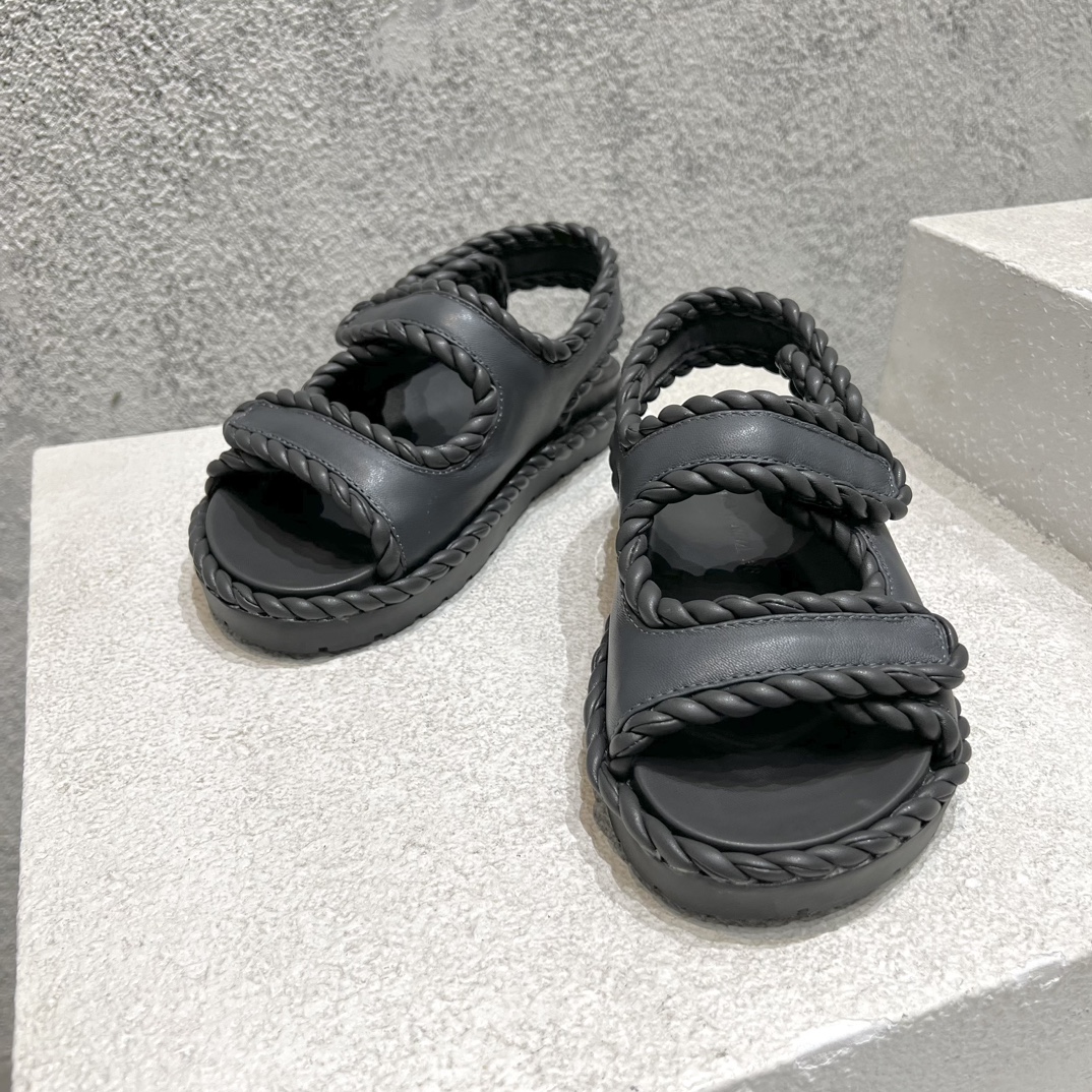 Bottega Veneta Calvin Klein Female Sandals Black M-l-s