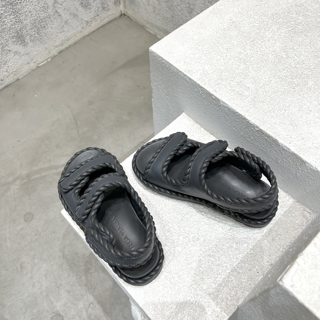 Bottega Veneta Calvin Klein Female Sandals Black M-l-s