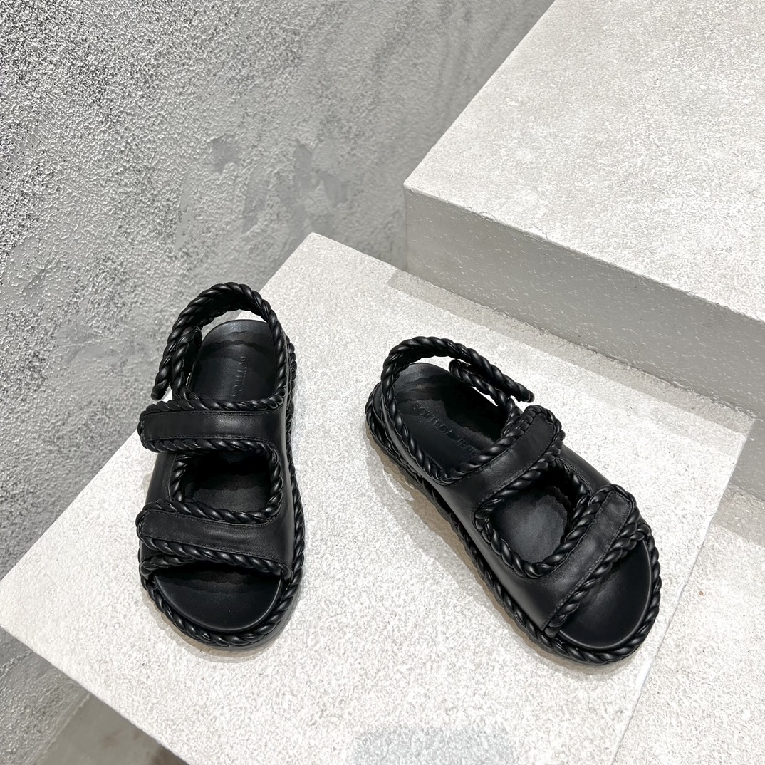 Bottega Veneta Calvin Klein Female Sandals Black M-l-s