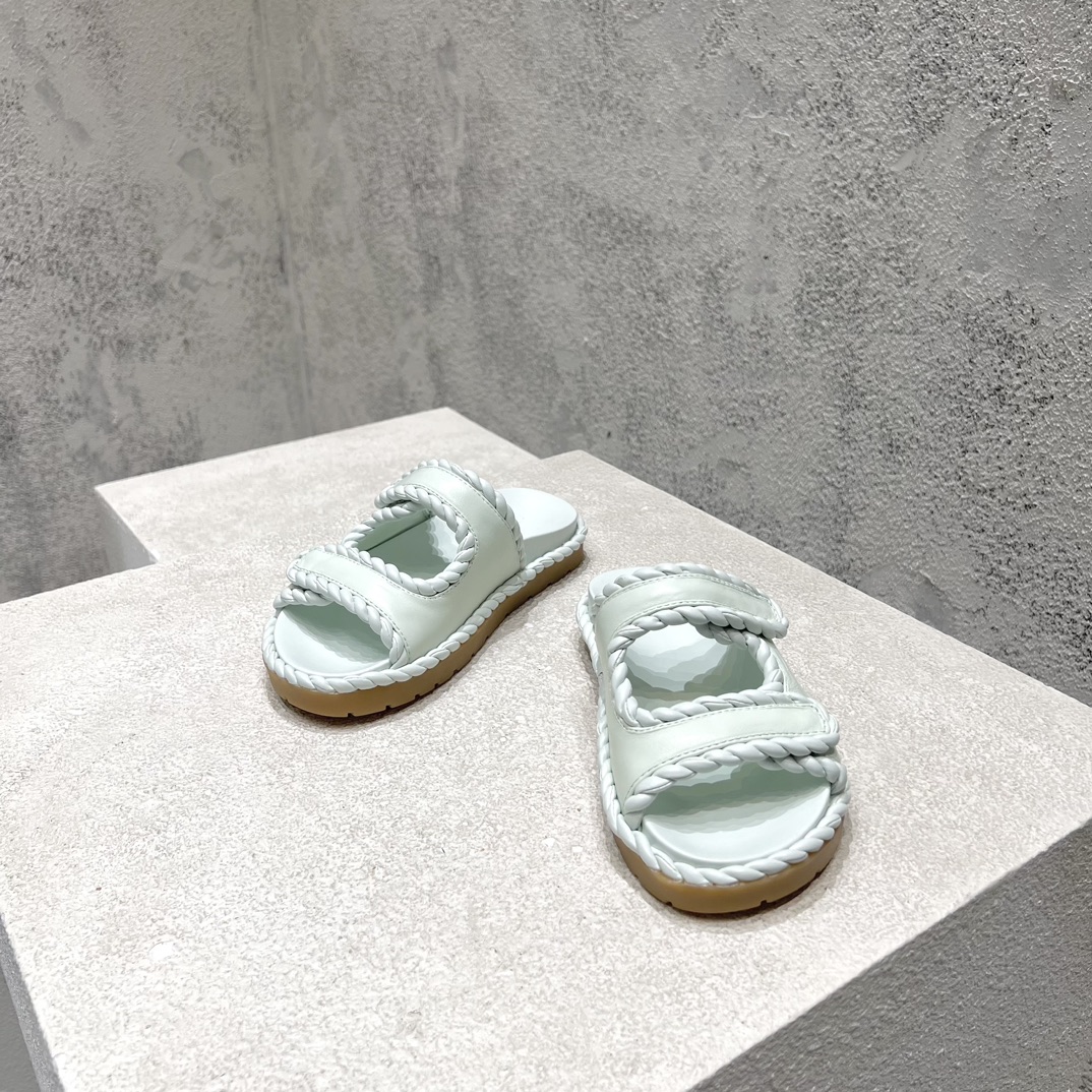 Bottega Veneta Calvin Klein Female Sandals Black M-l-s