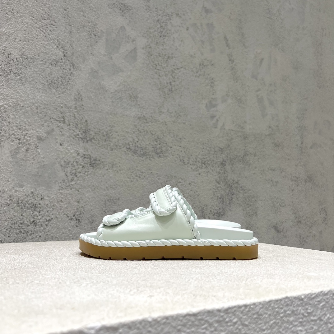 Bottega Veneta Calvin Klein Female Sandals Black M-l-s