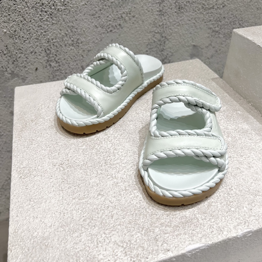 Bottega Veneta Calvin Klein Female Sandals Black M-l-s