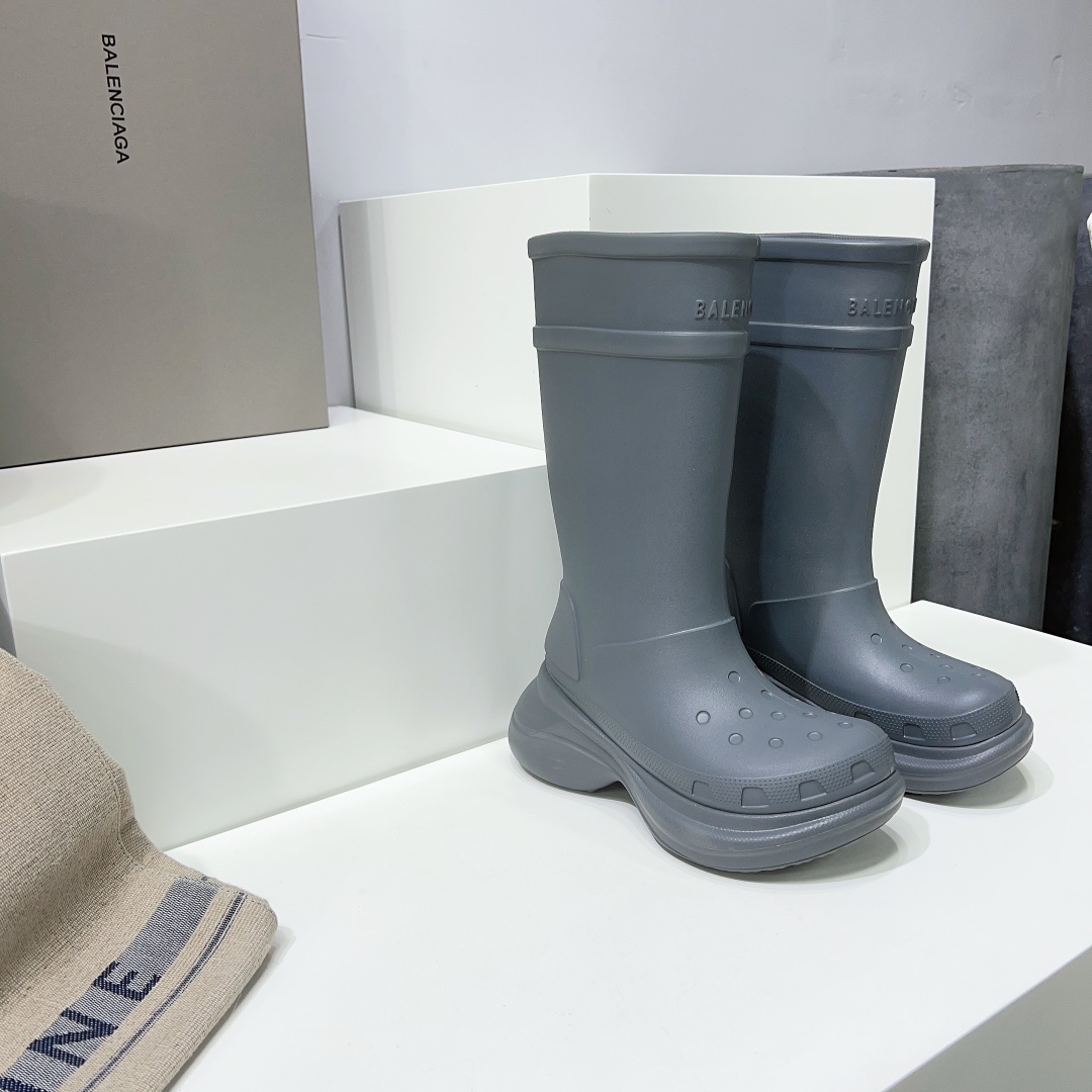 Balenciaga Crocs Male Basic Shoes M-l-s