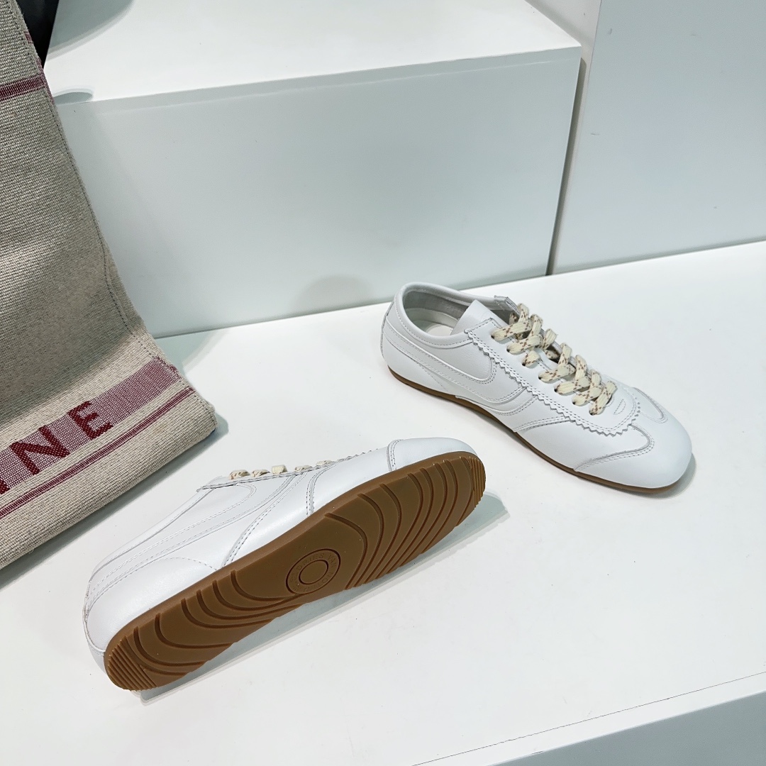 Dior Sneakers Breathable S