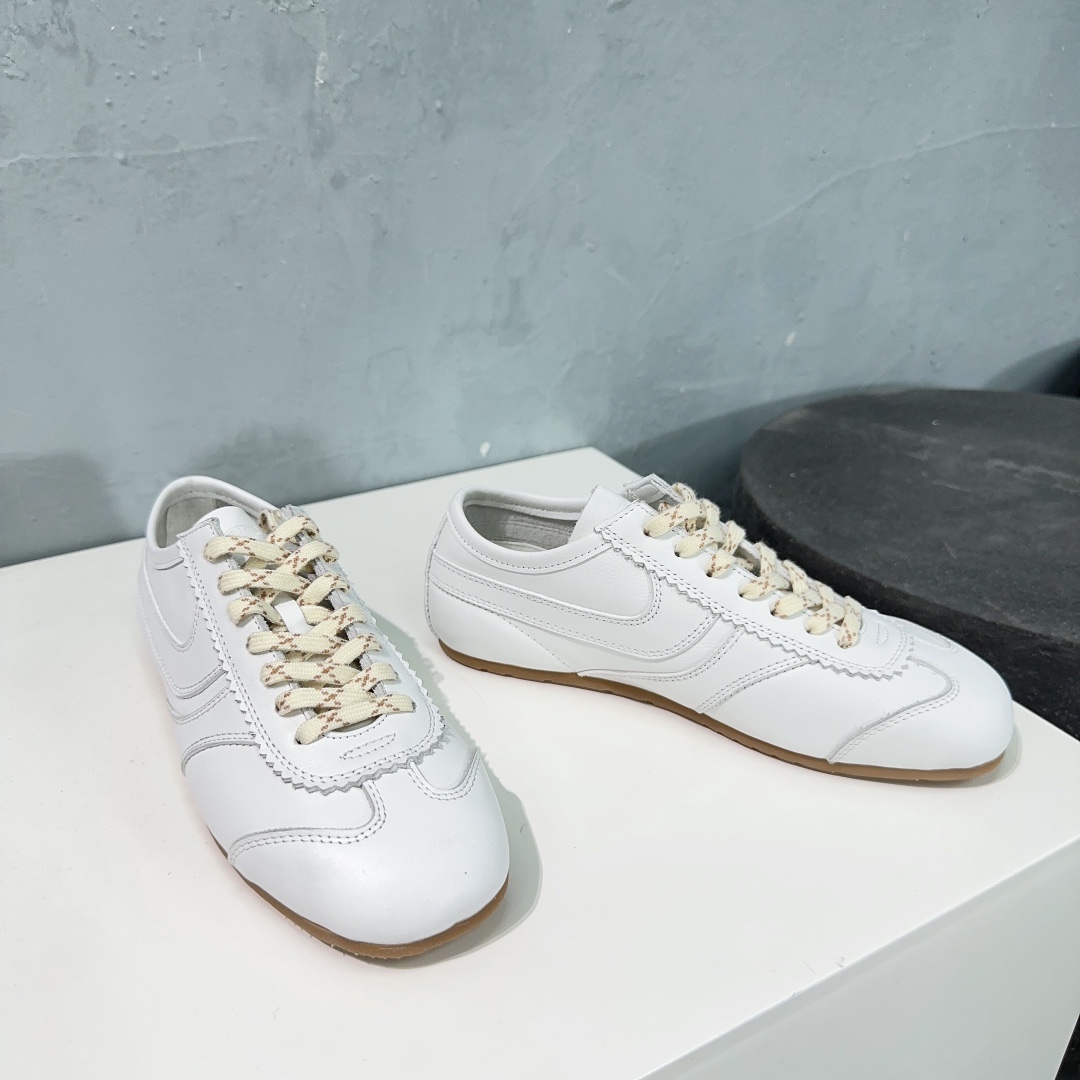 Dior Sneakers Breathable S