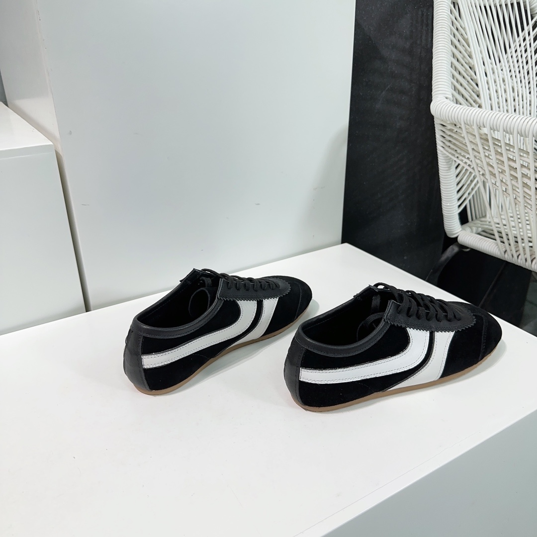 Dior Sneakers Breathable S