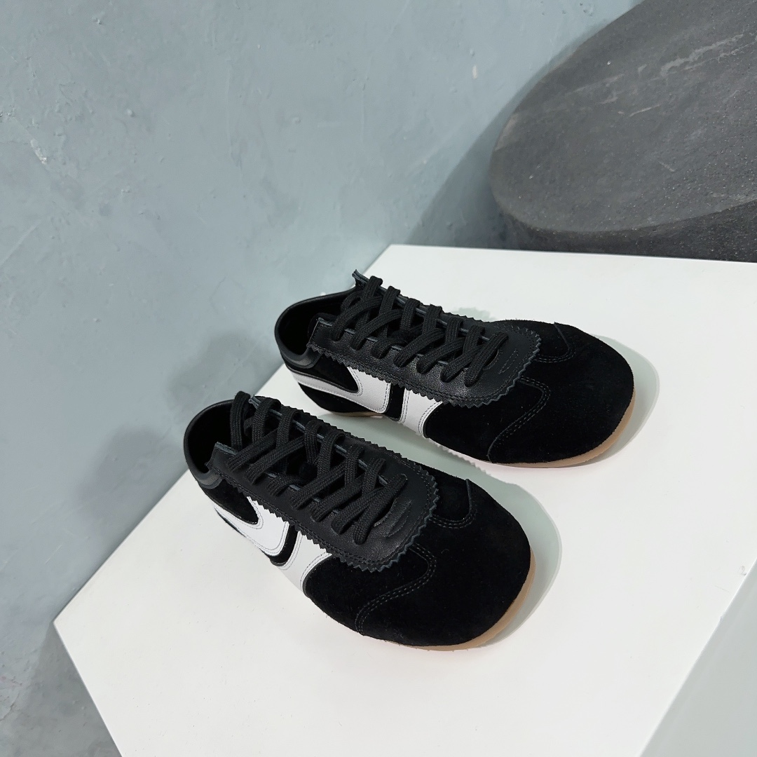 Dior Sneakers Breathable S