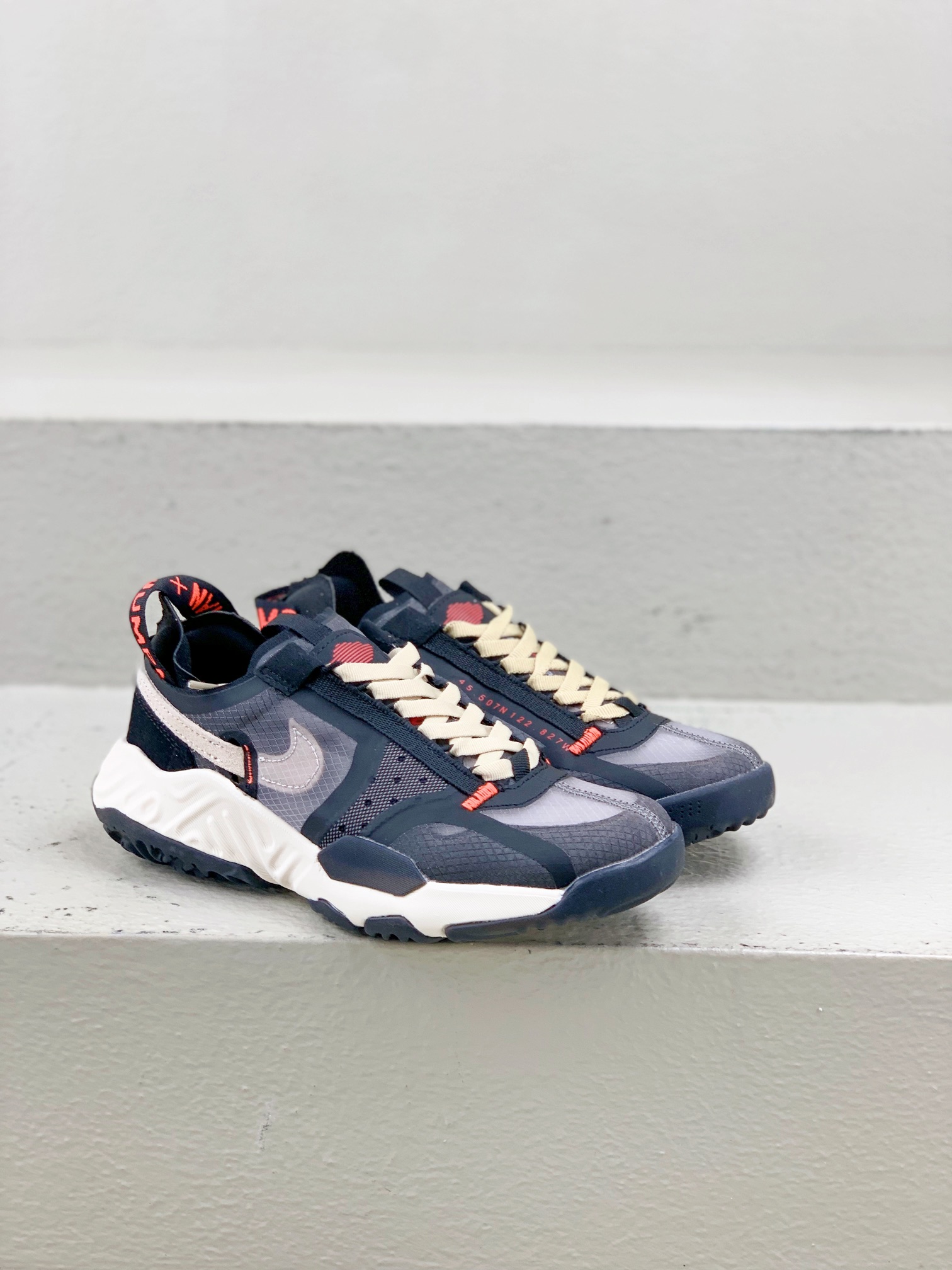 Jordan Nike Sneakers Mesh Breathable L