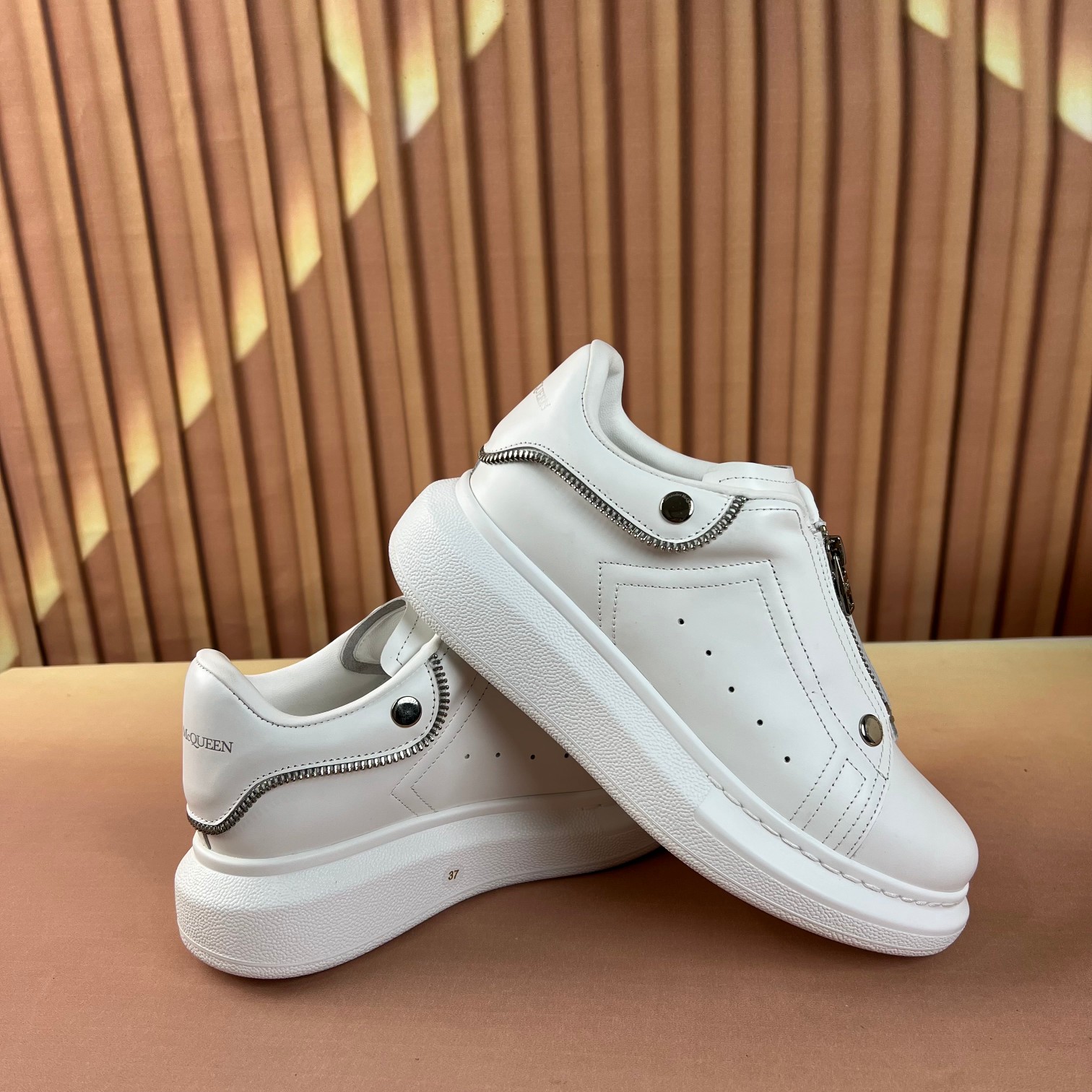 Alexander Mcqueen Male Sneakers Breathable M-l