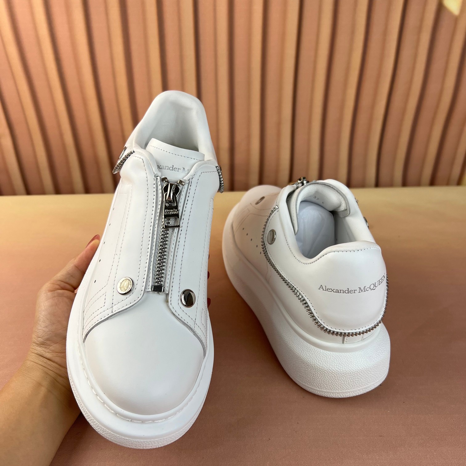 Alexander Mcqueen Male Sneakers Breathable M-l