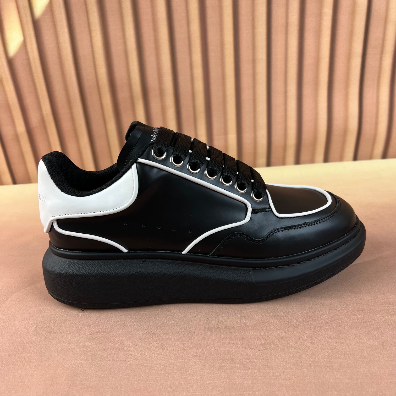 Alexander Mcqueen Male Sneakers Breathable M-l