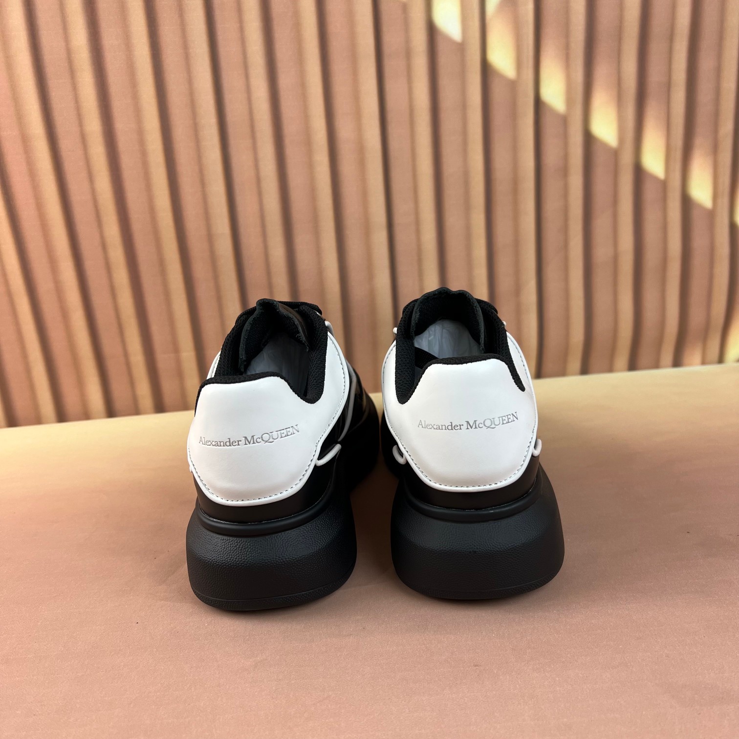 Alexander Mcqueen Male Sneakers Breathable M-l