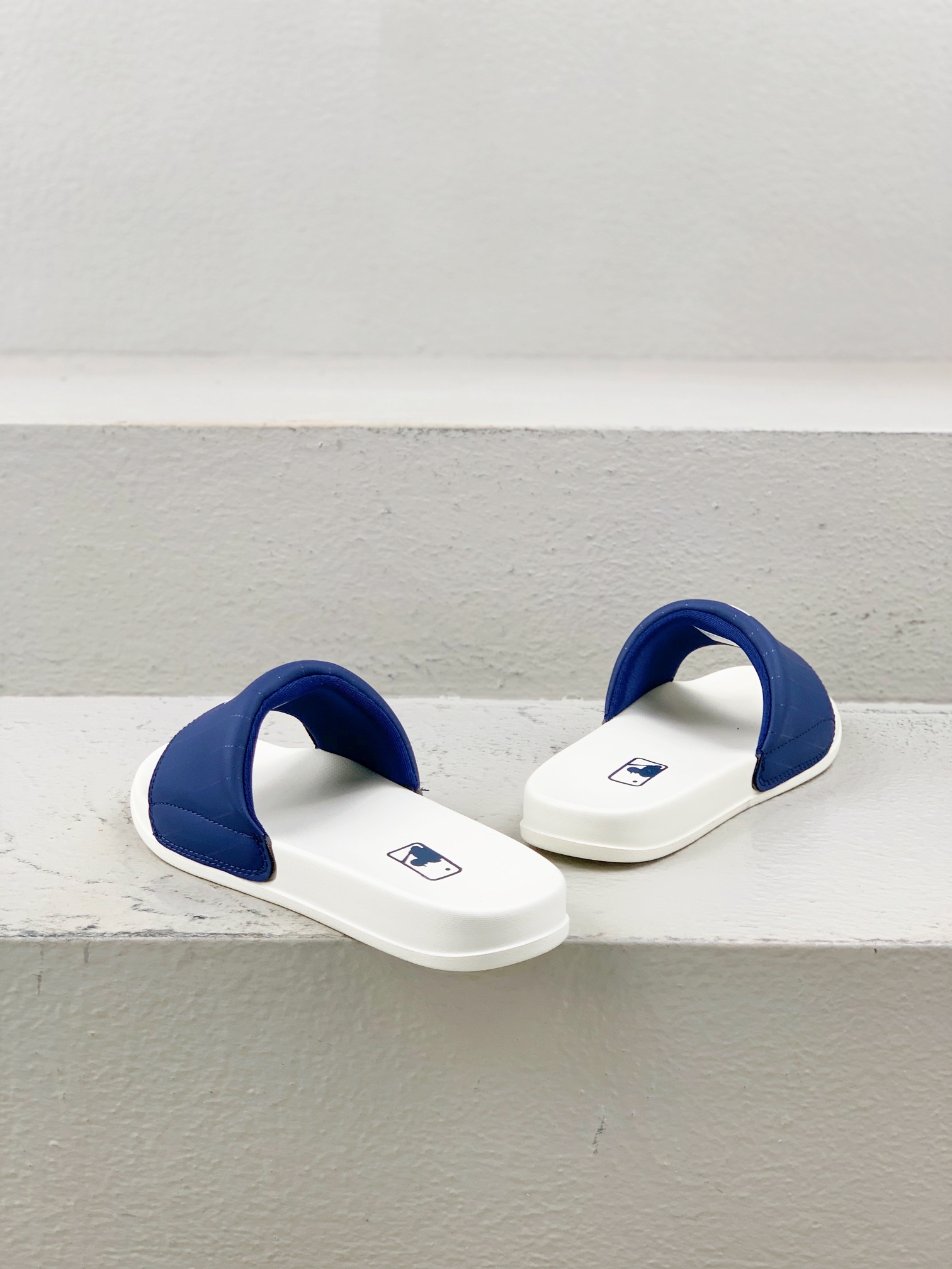 Male Slippers M-l-s