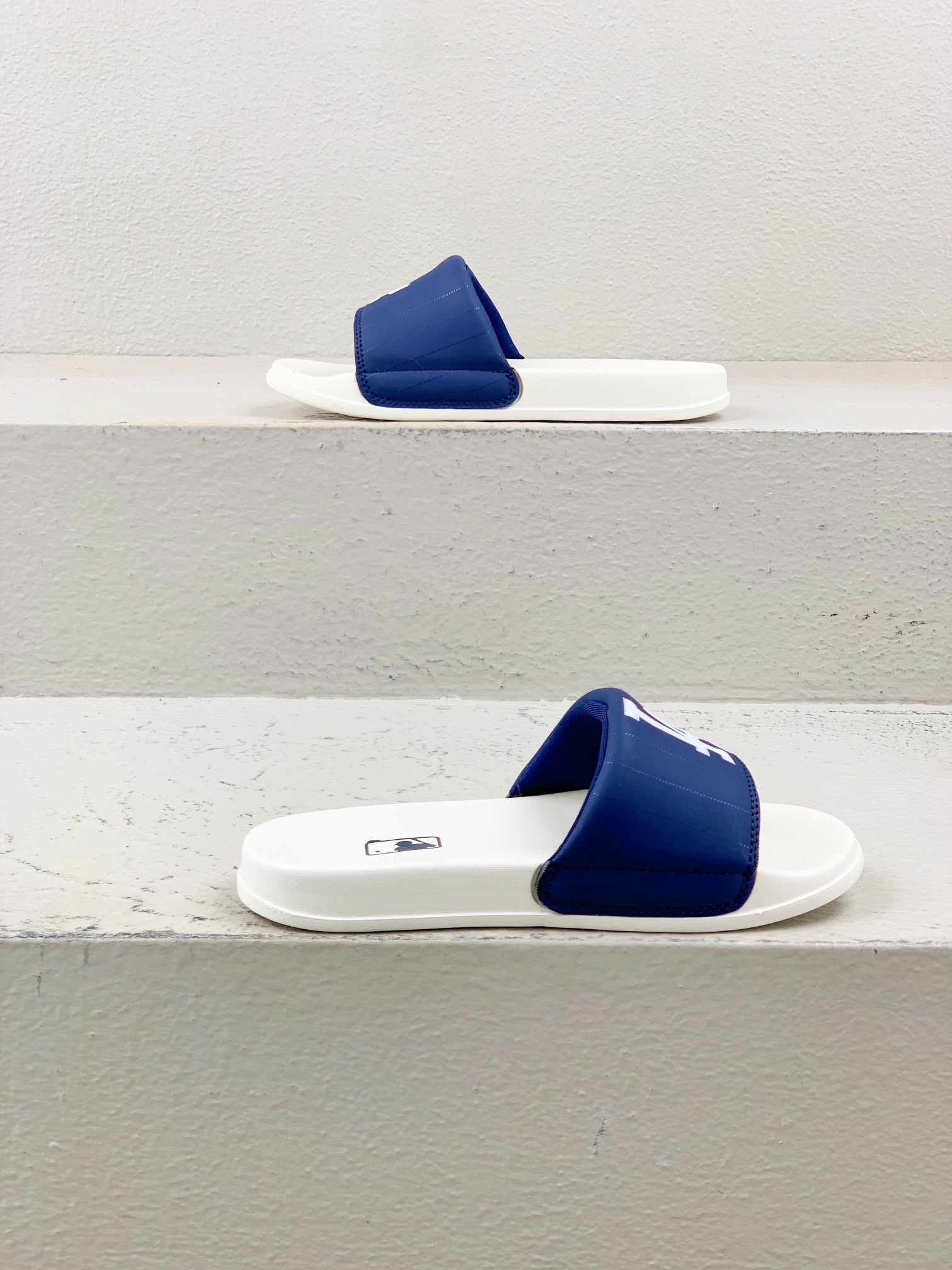Male Slippers M-l-s