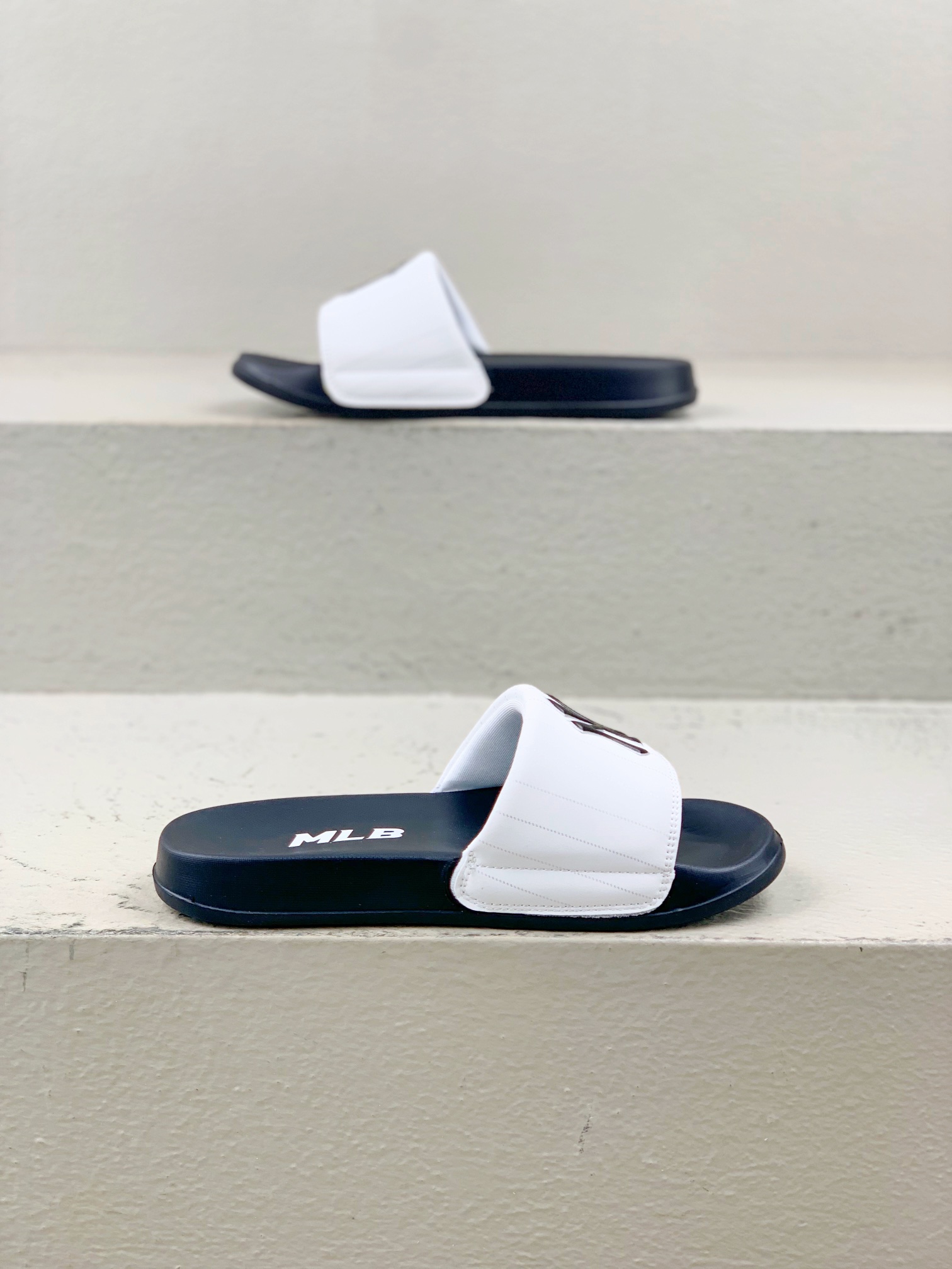 Male Slippers M-l-s