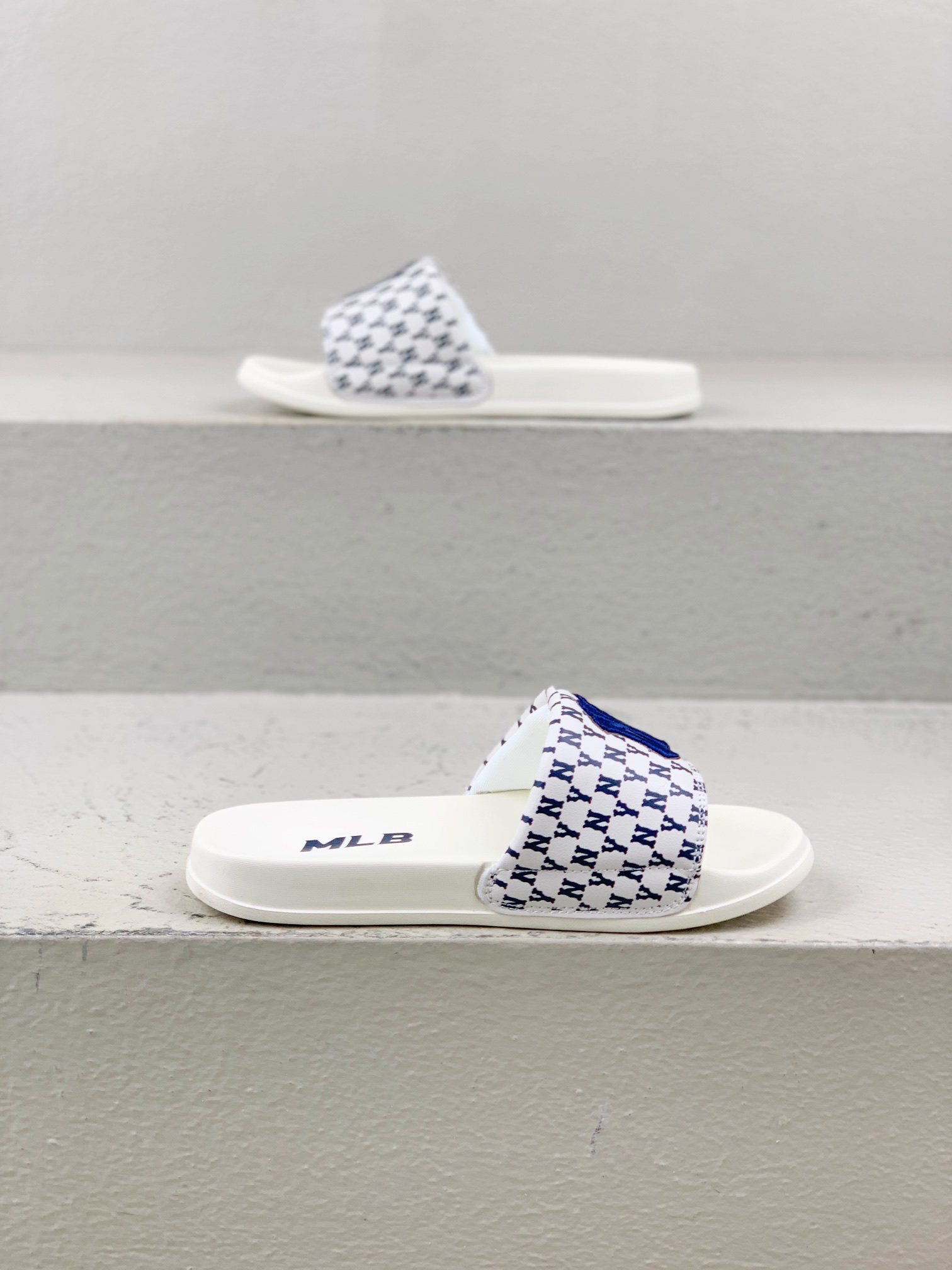 Male Slippers M-l-s