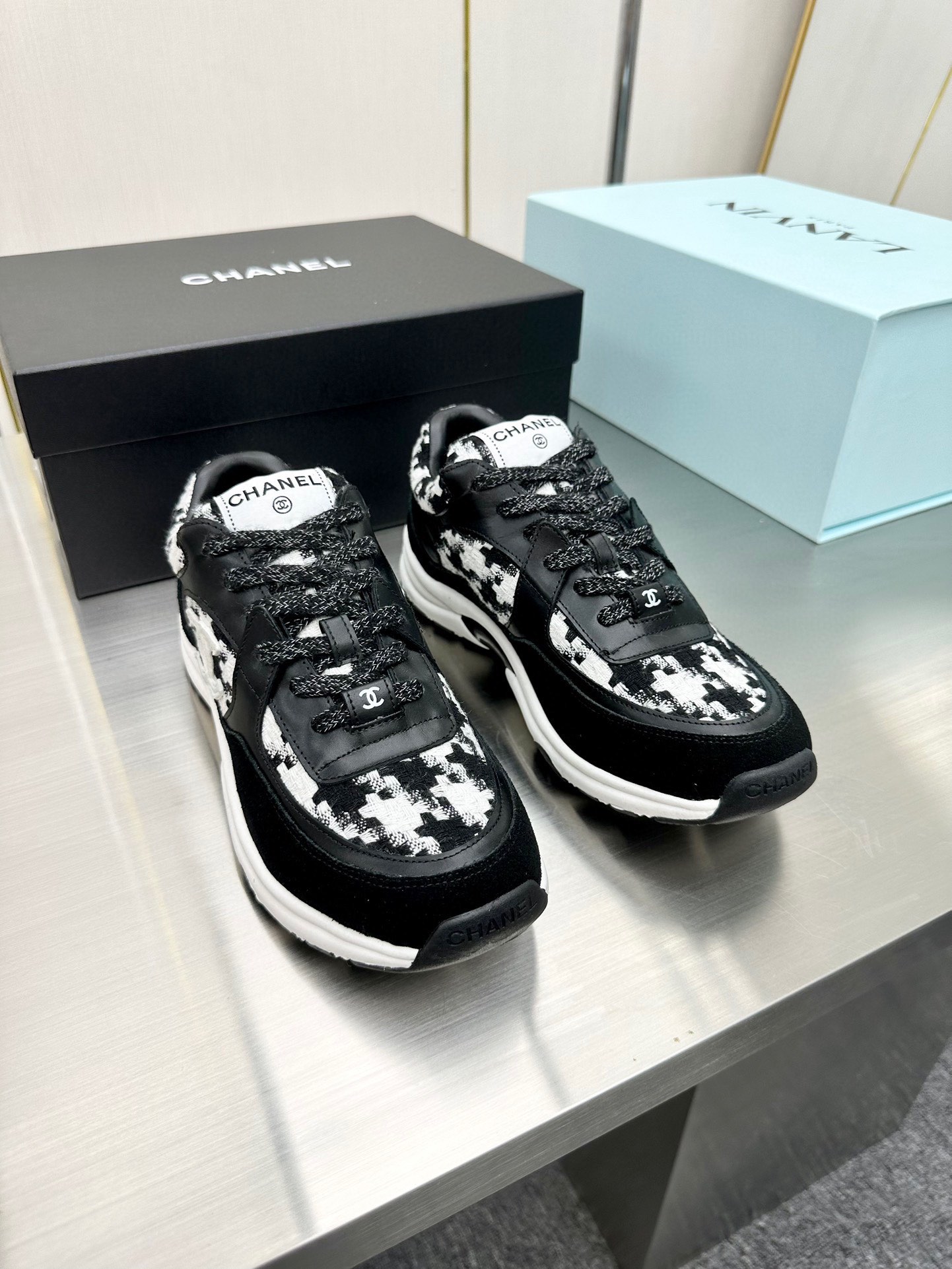 Chanel Male Sneakers Breathable L