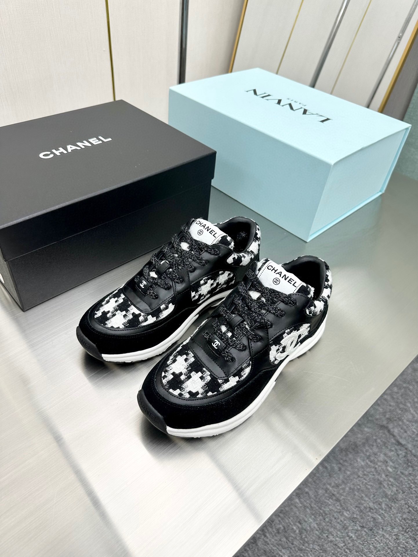 Chanel Male Sneakers Breathable L