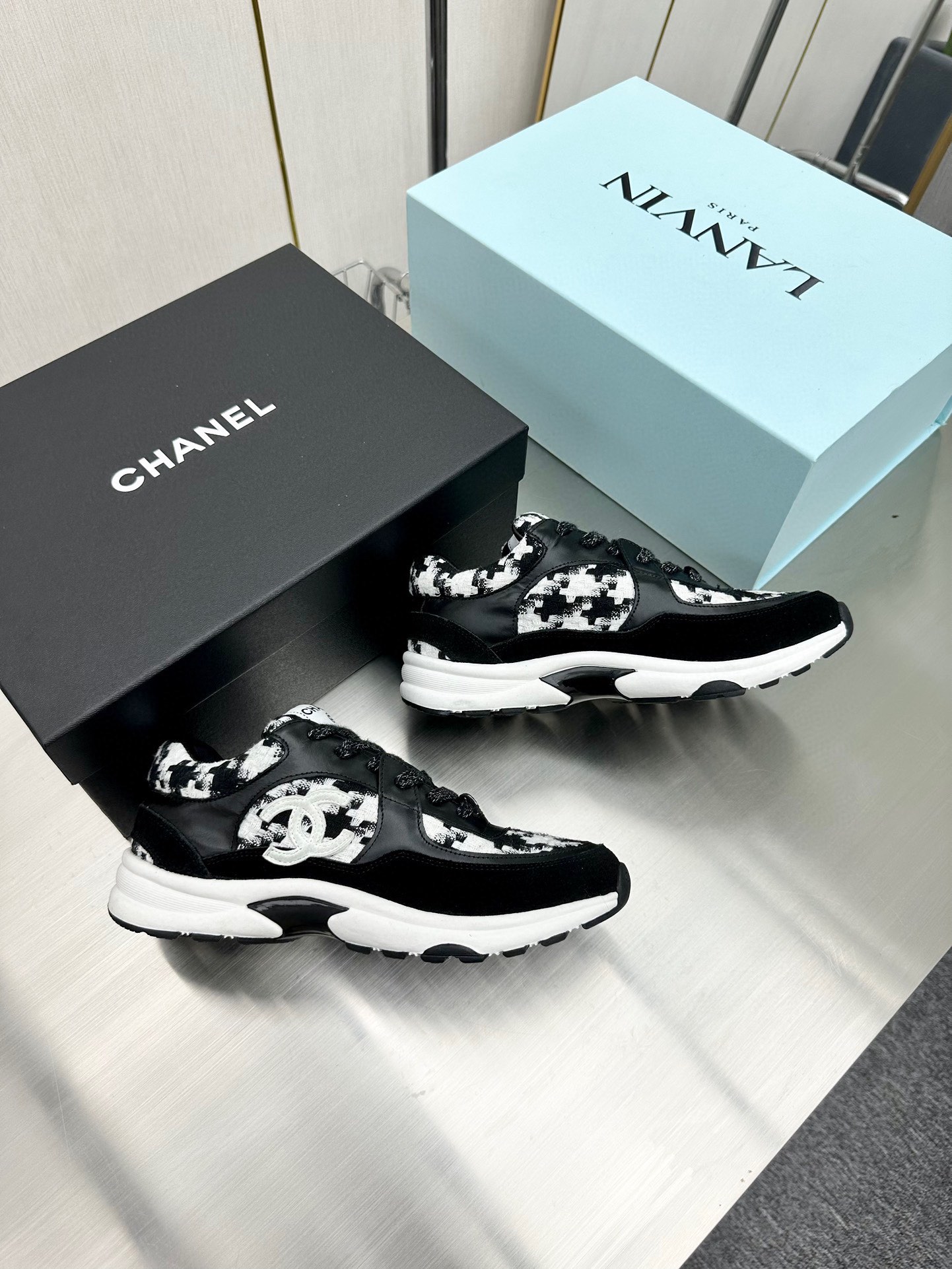Chanel Male Sneakers Breathable L