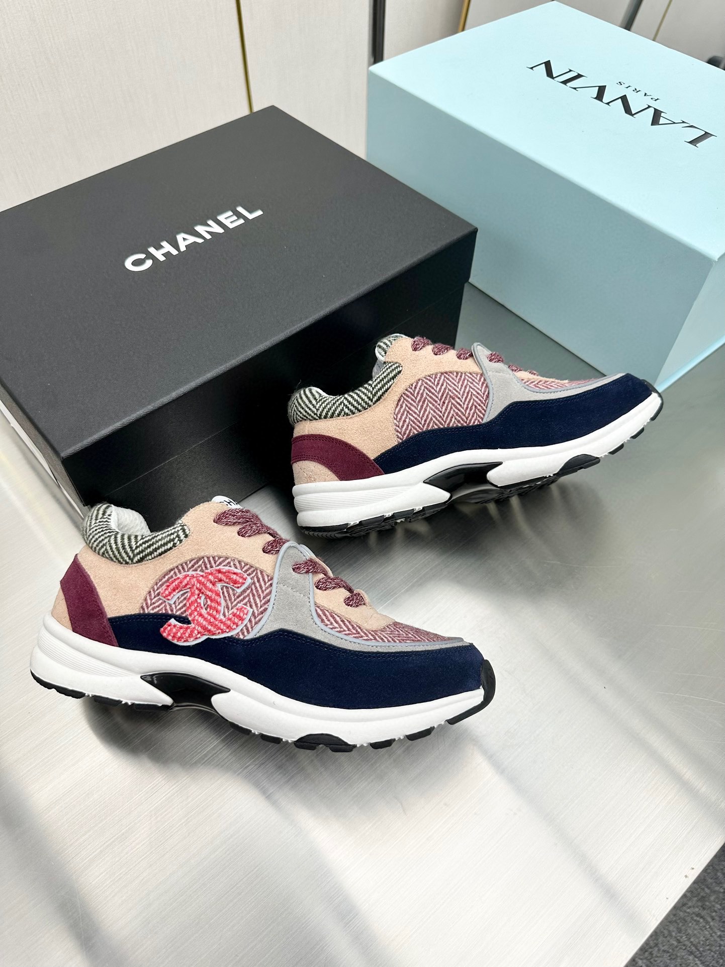 Chanel Male Sneakers Breathable L