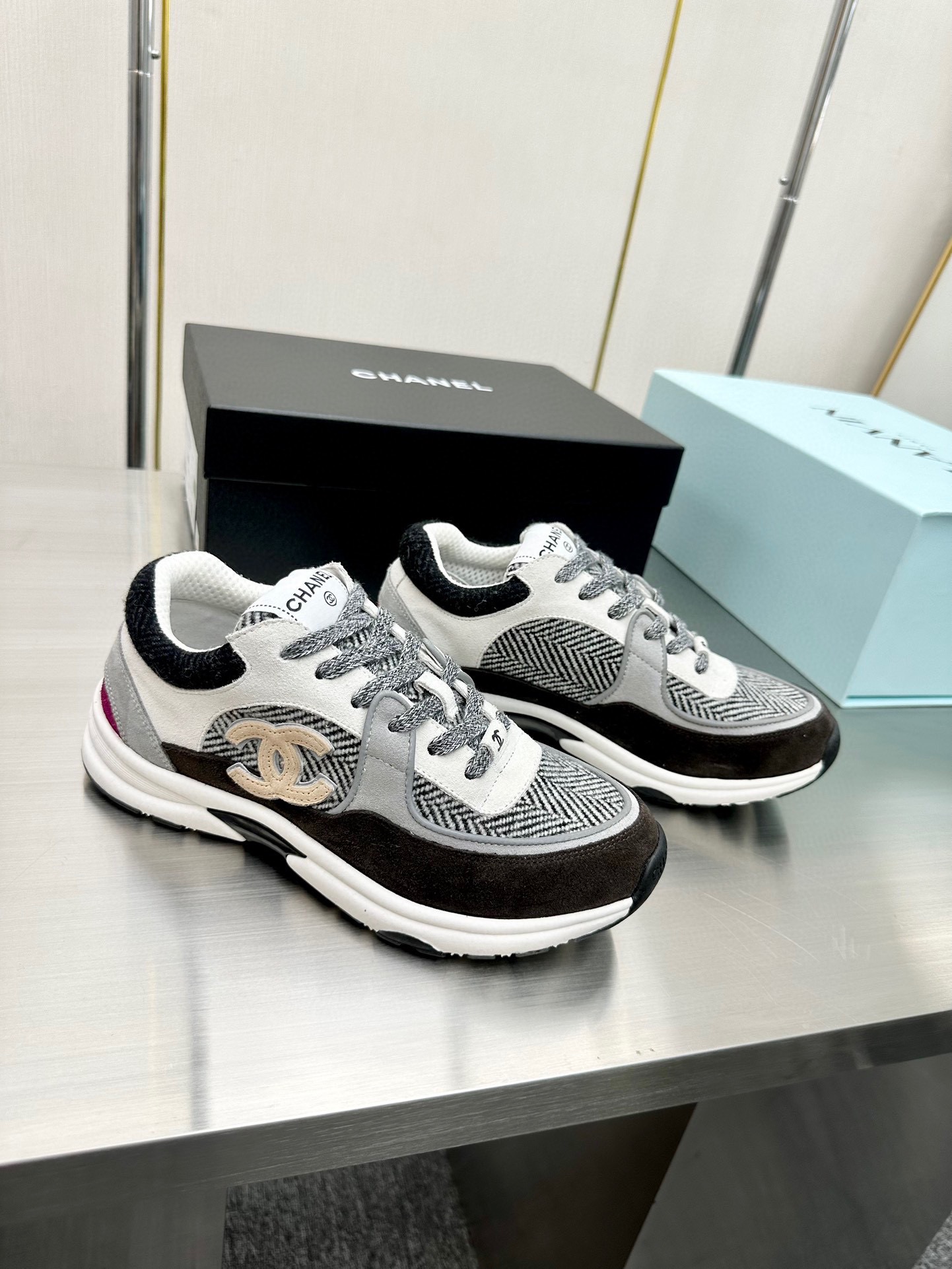 Chanel Male Sneakers Breathable L