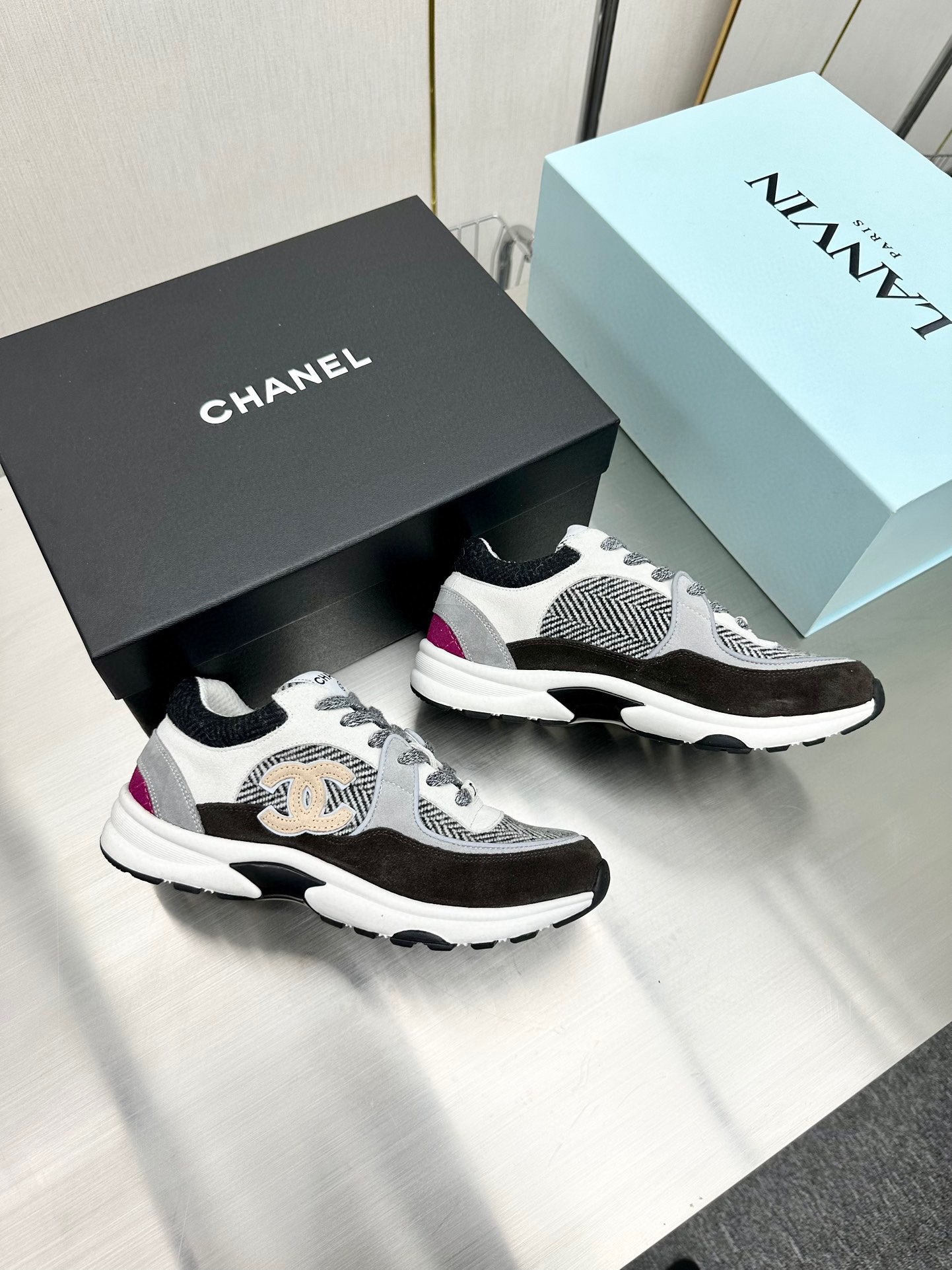 Chanel Male Sneakers Breathable L