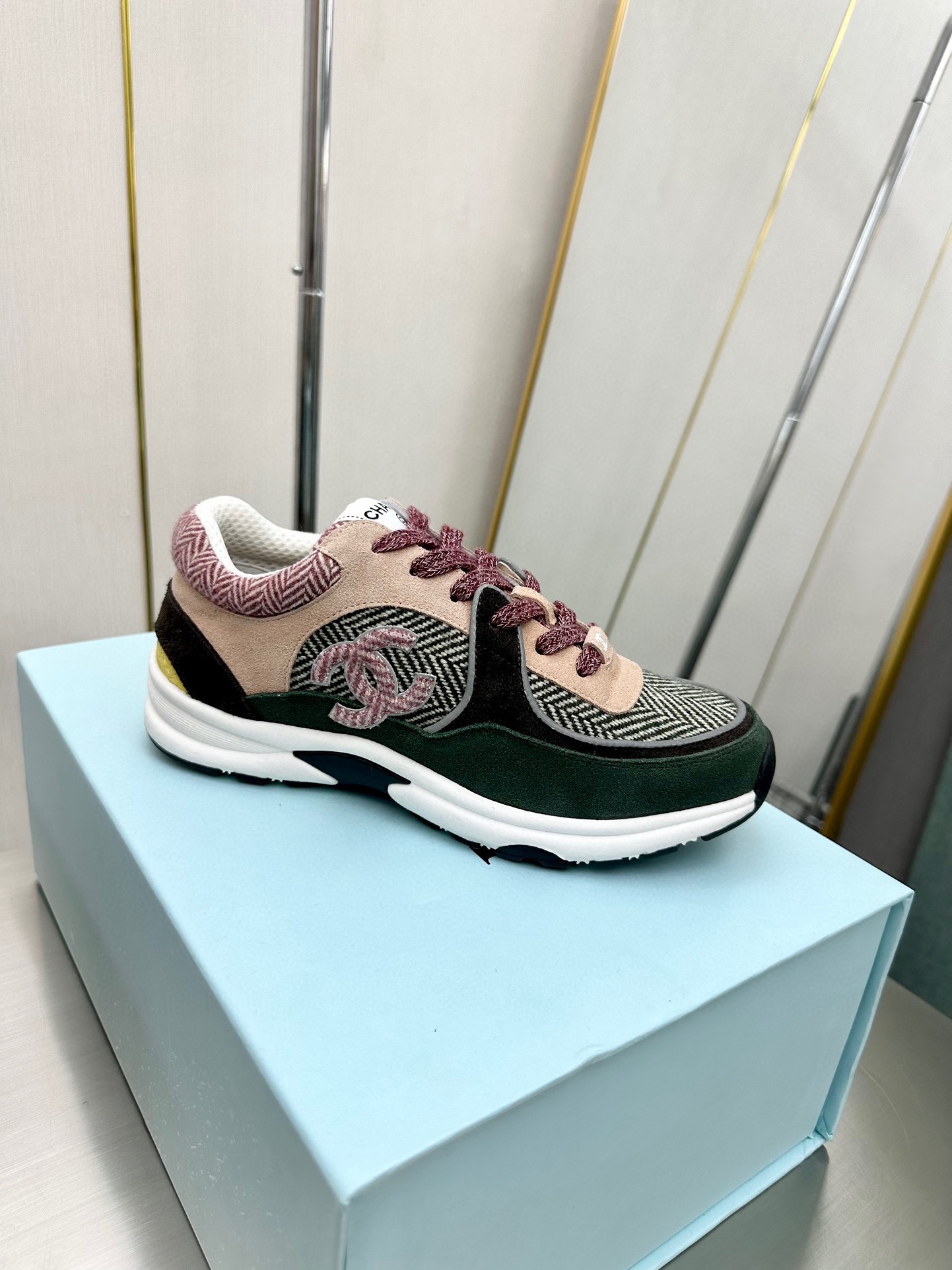 Chanel Male Sneakers Breathable L