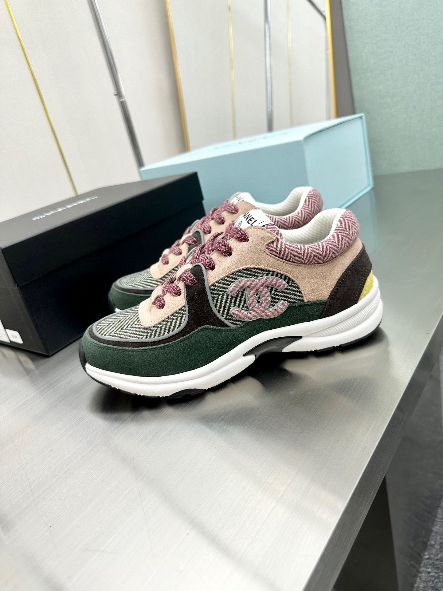 Chanel Male Sneakers Breathable L