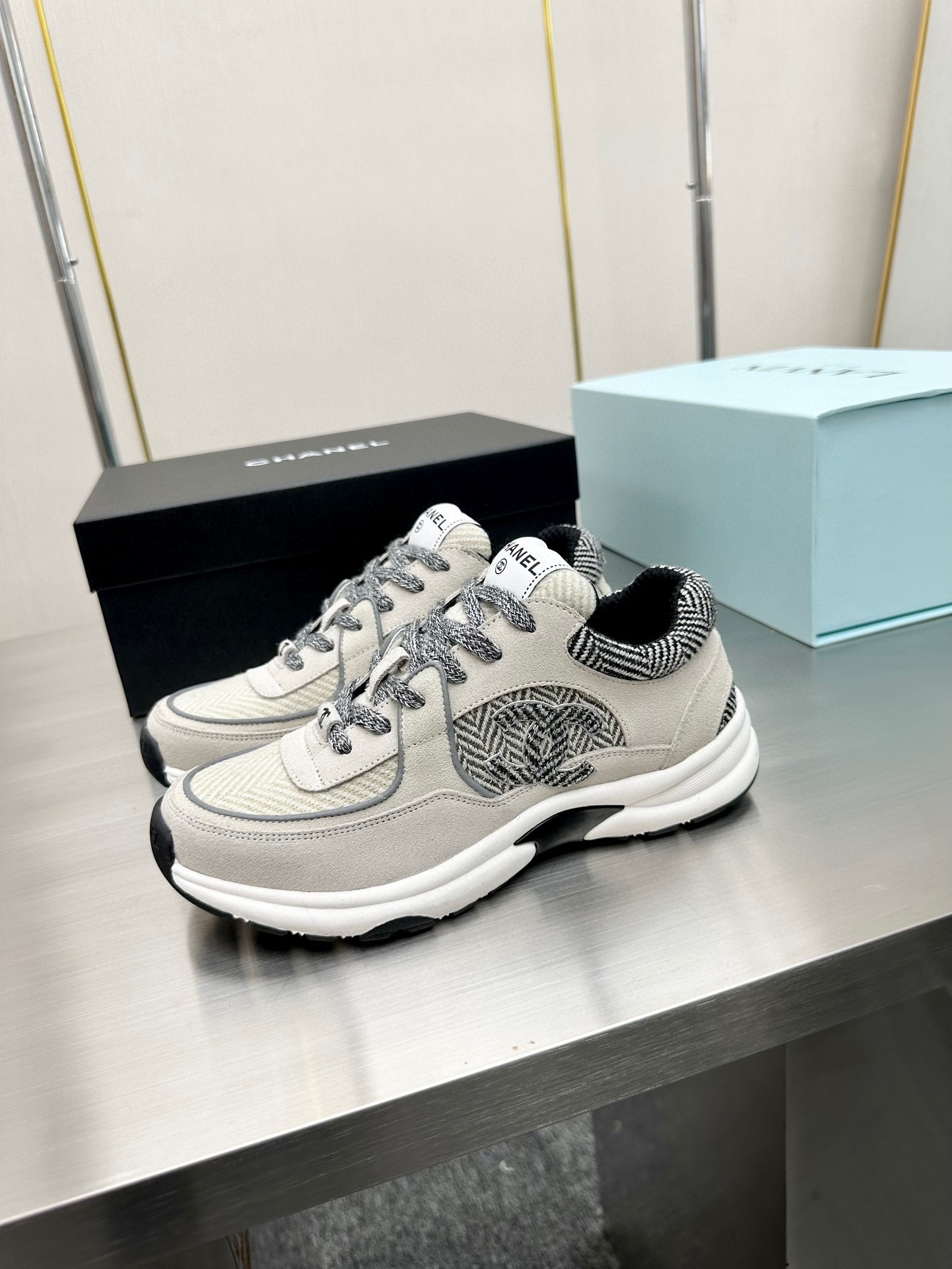 Chanel Male Sneakers Breathable L