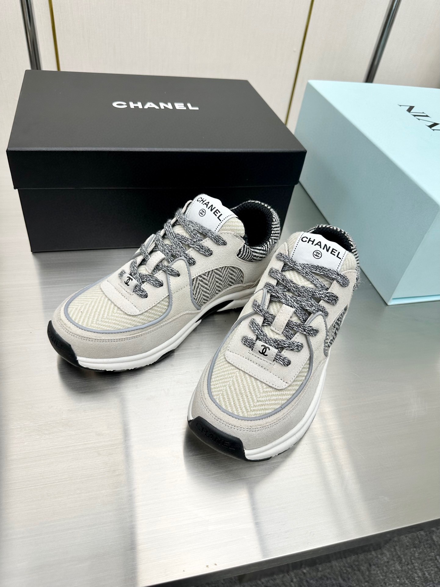 Chanel Male Sneakers Breathable L