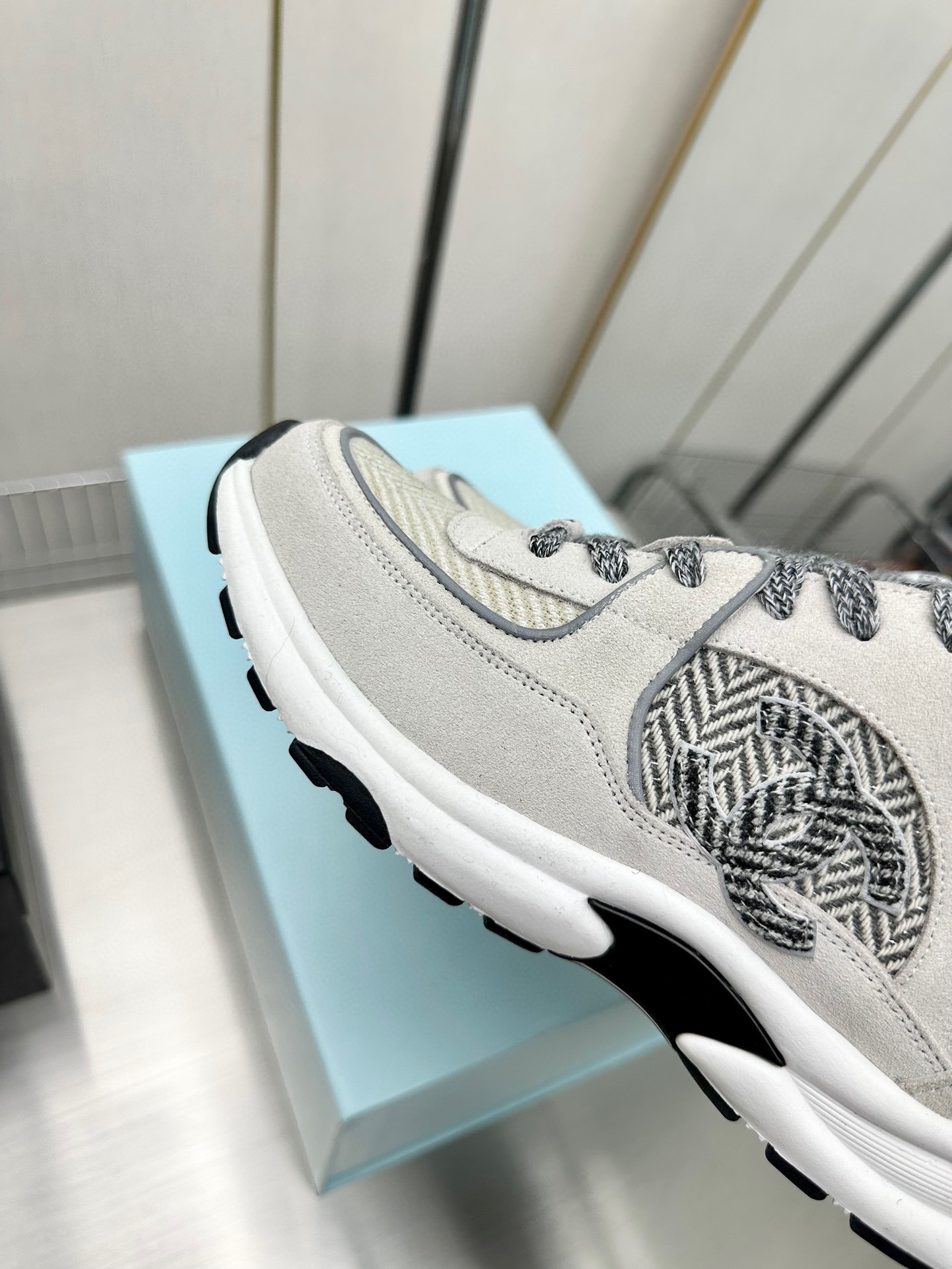 Chanel Male Sneakers Breathable L