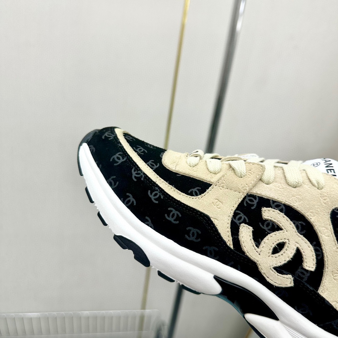 Chanel Male Sneakers Breathable L