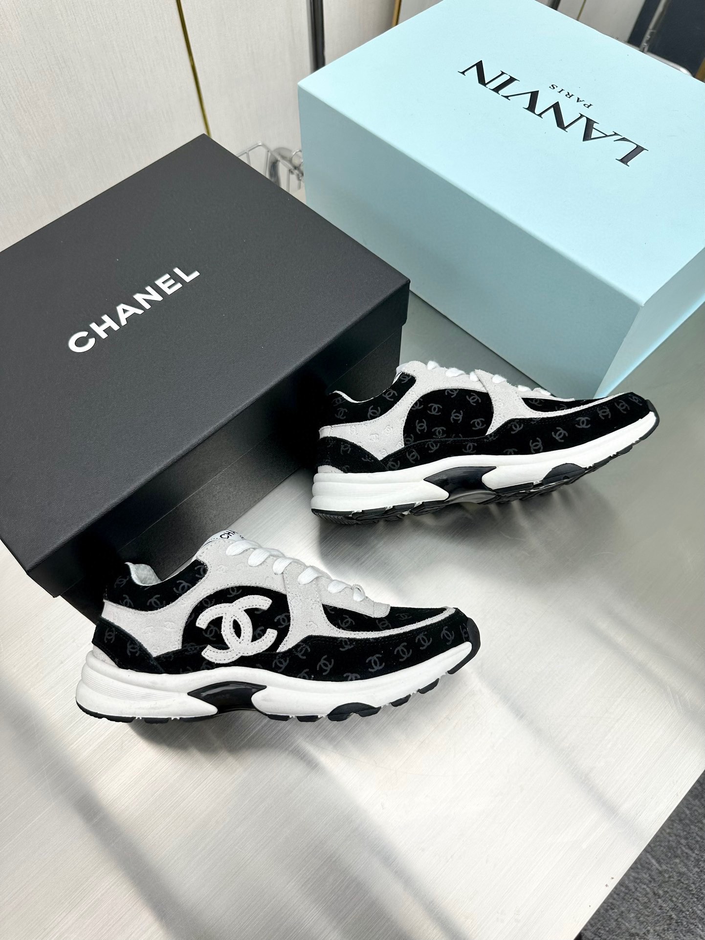 Chanel Male Sneakers Breathable L