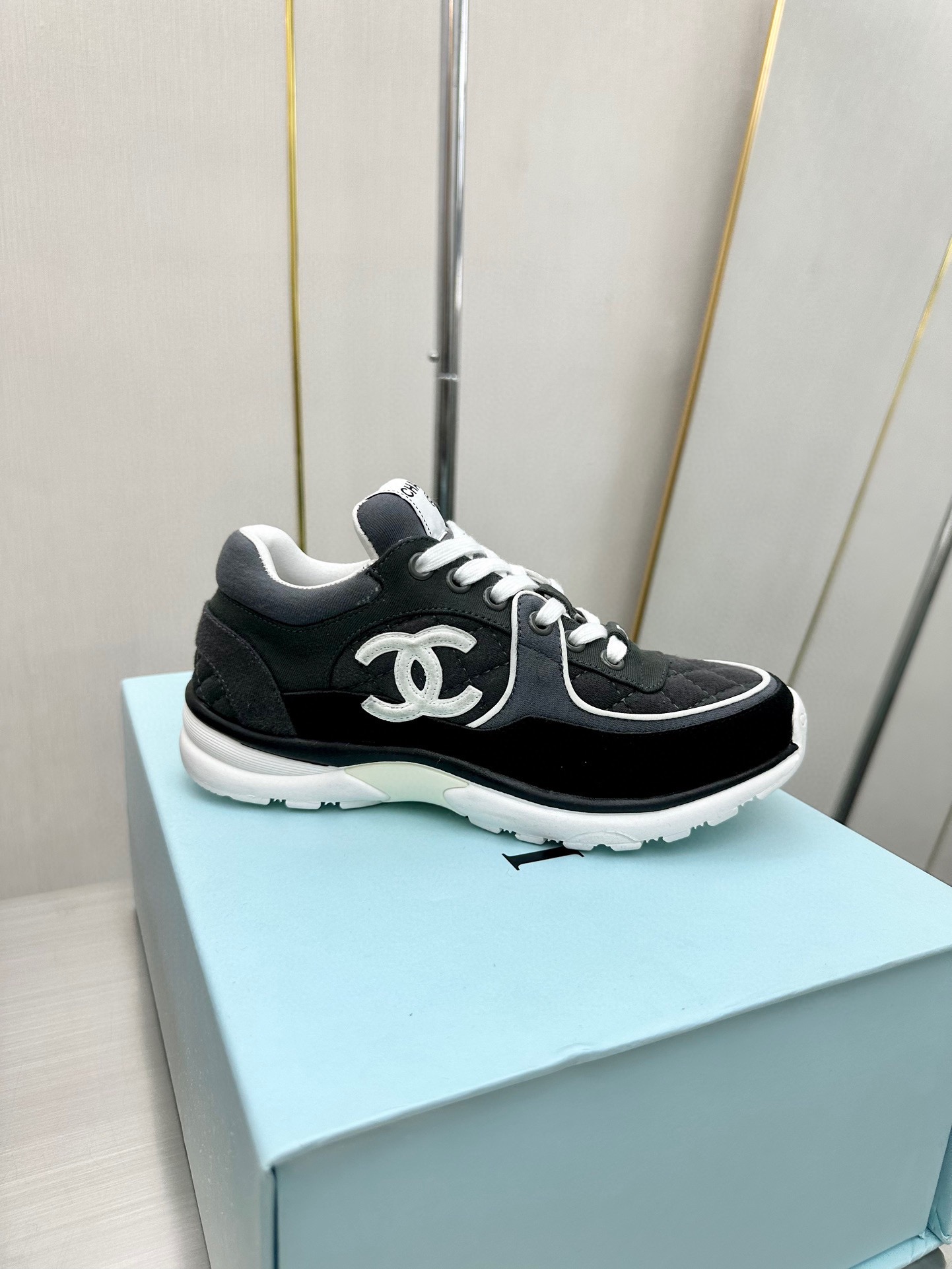 Chanel Male Sneakers Breathable L
