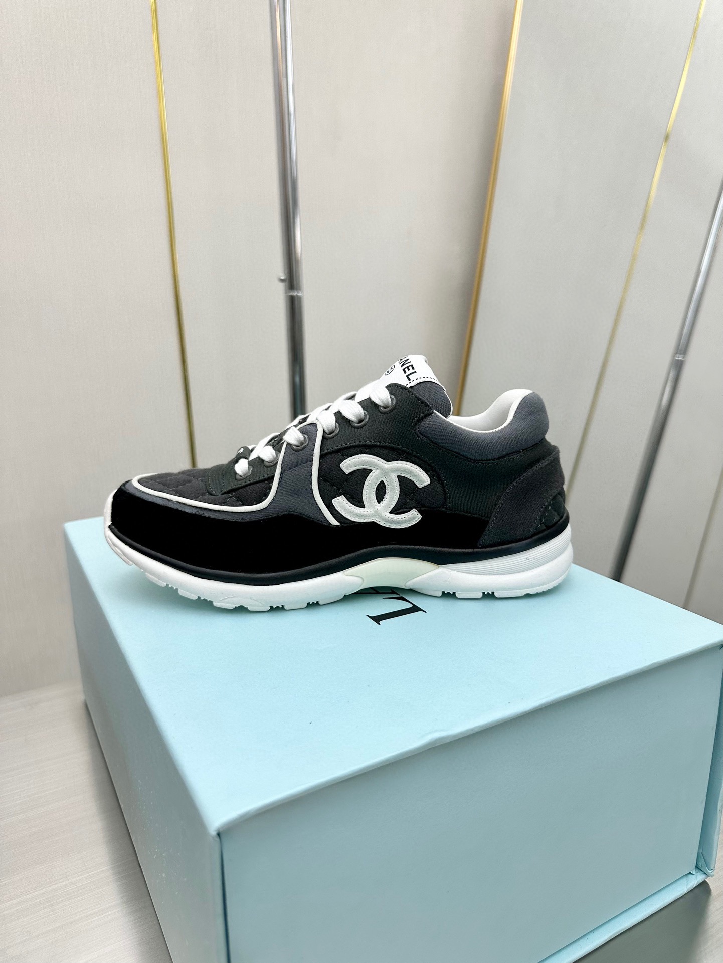 Chanel Male Sneakers Breathable L