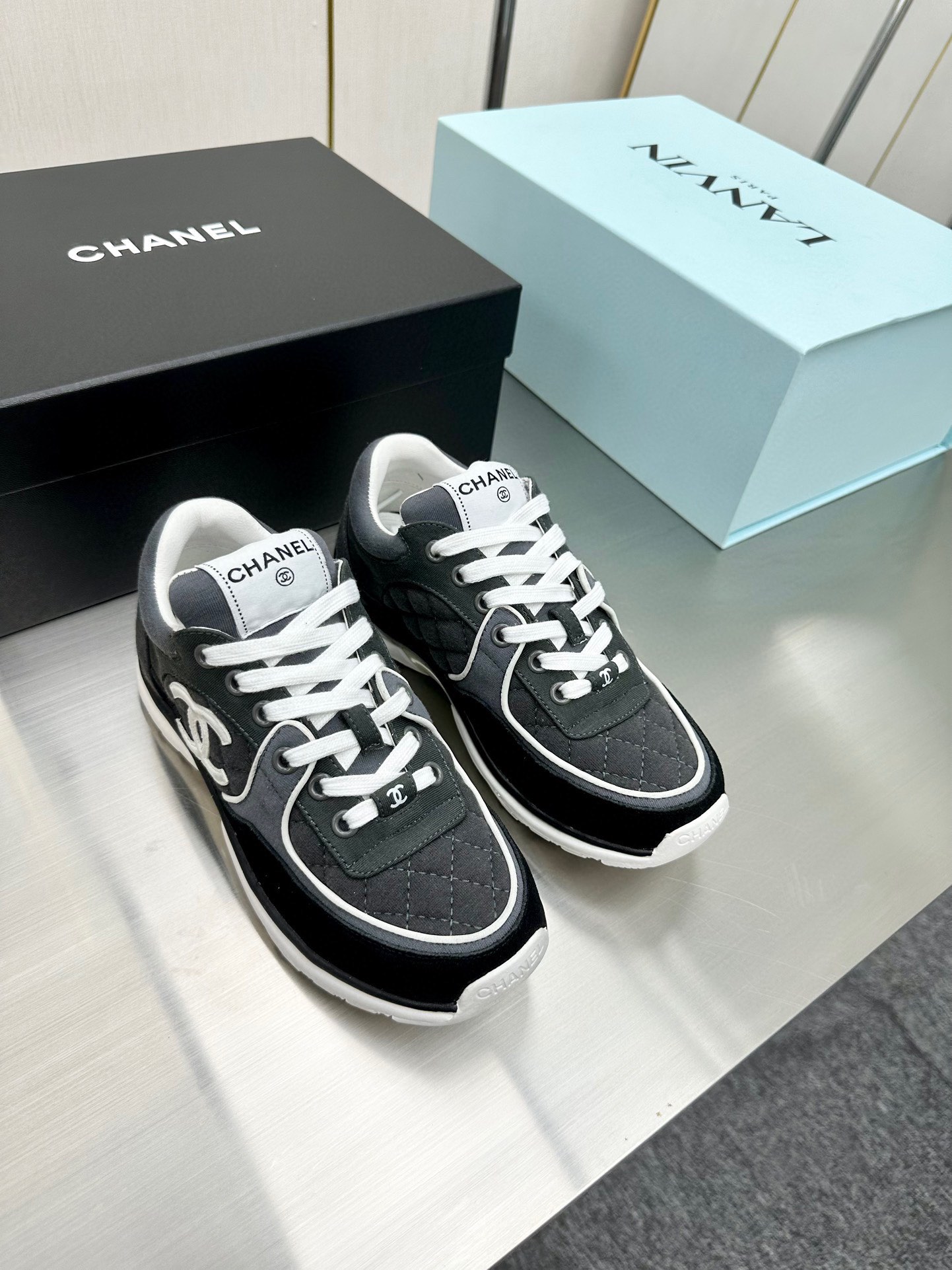 Chanel Male Sneakers Breathable L