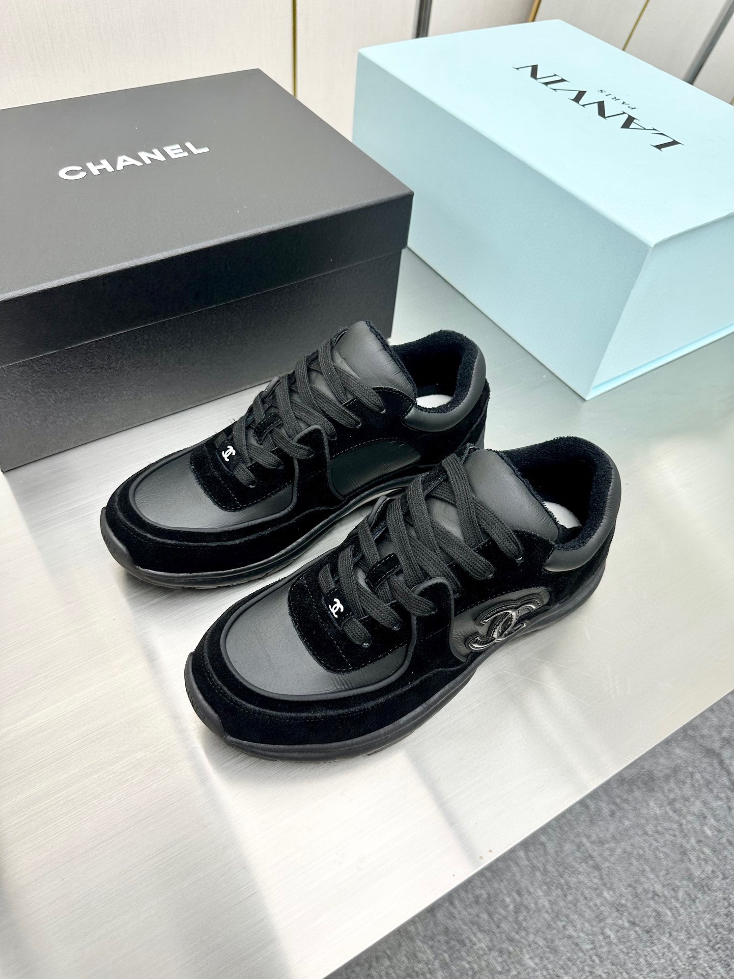 Chanel Male Sneakers Breathable L