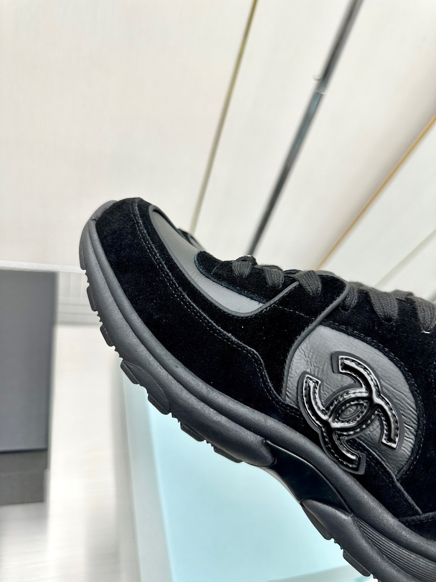 Chanel Male Sneakers Breathable L