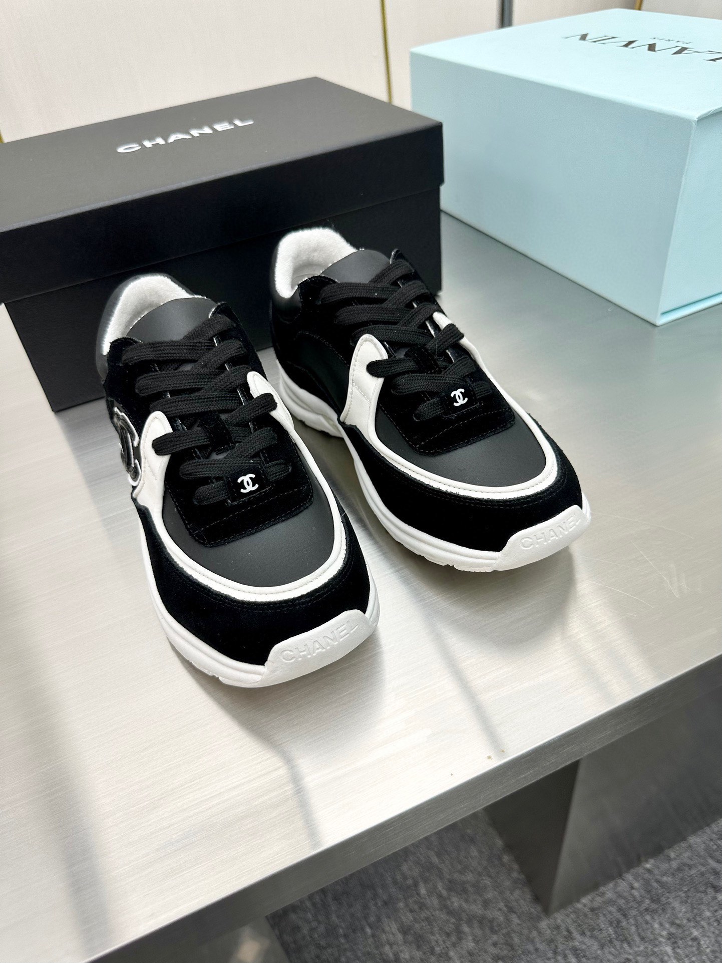 Chanel Male Sneakers Breathable L