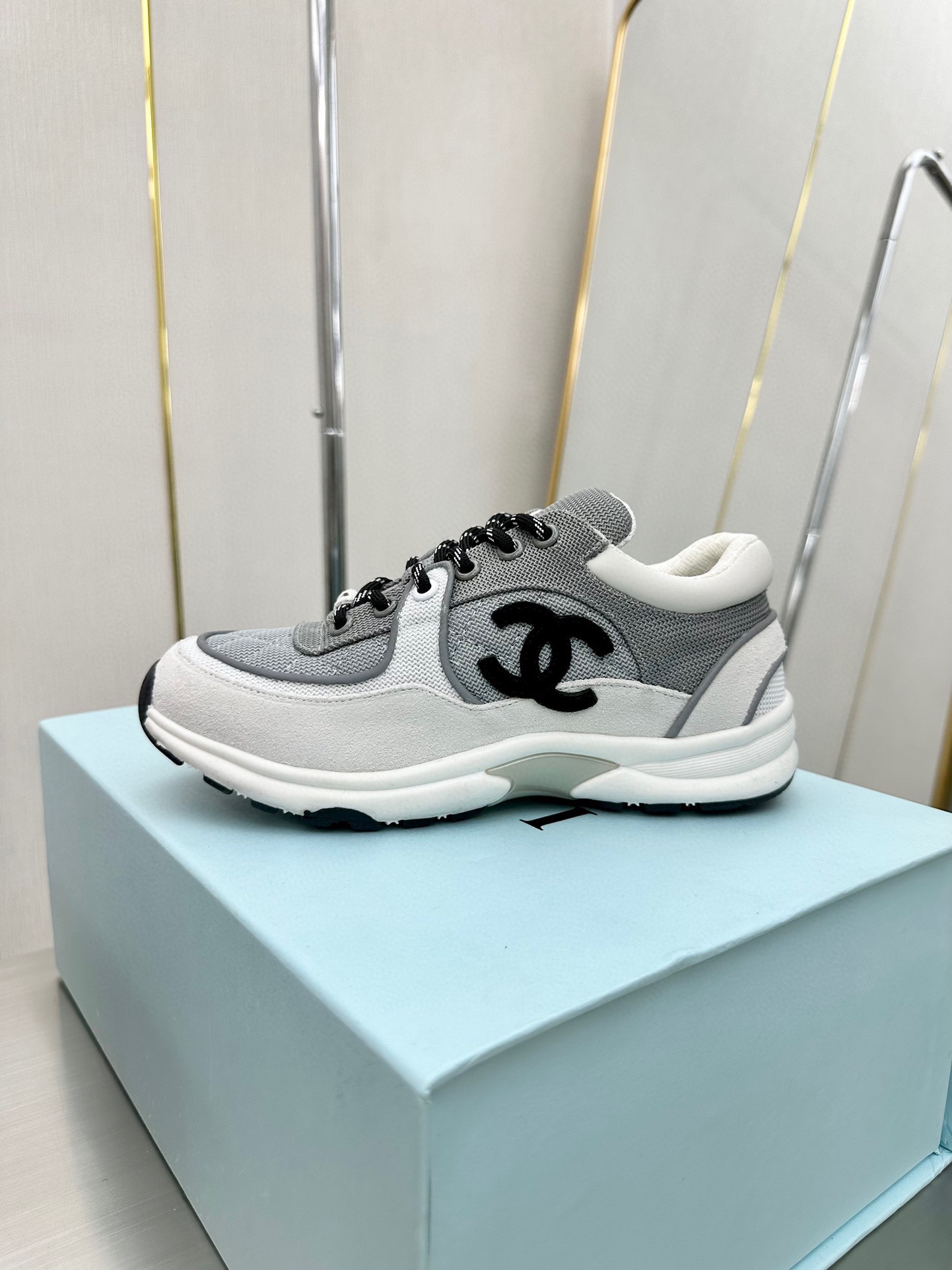 Chanel Male Sneakers Breathable L