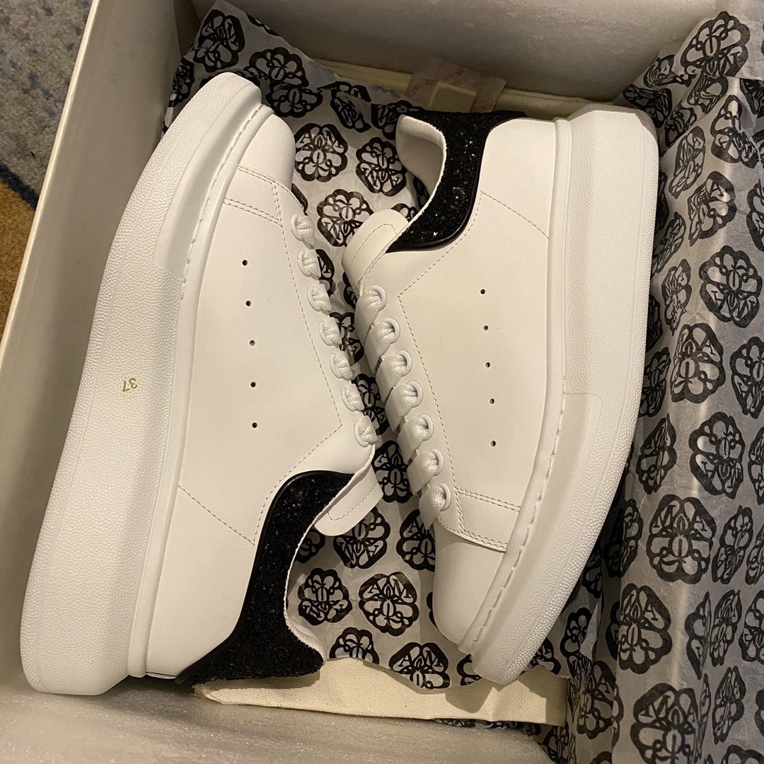 Alexander Mcqueen Male Basic Shoes White M-l-s