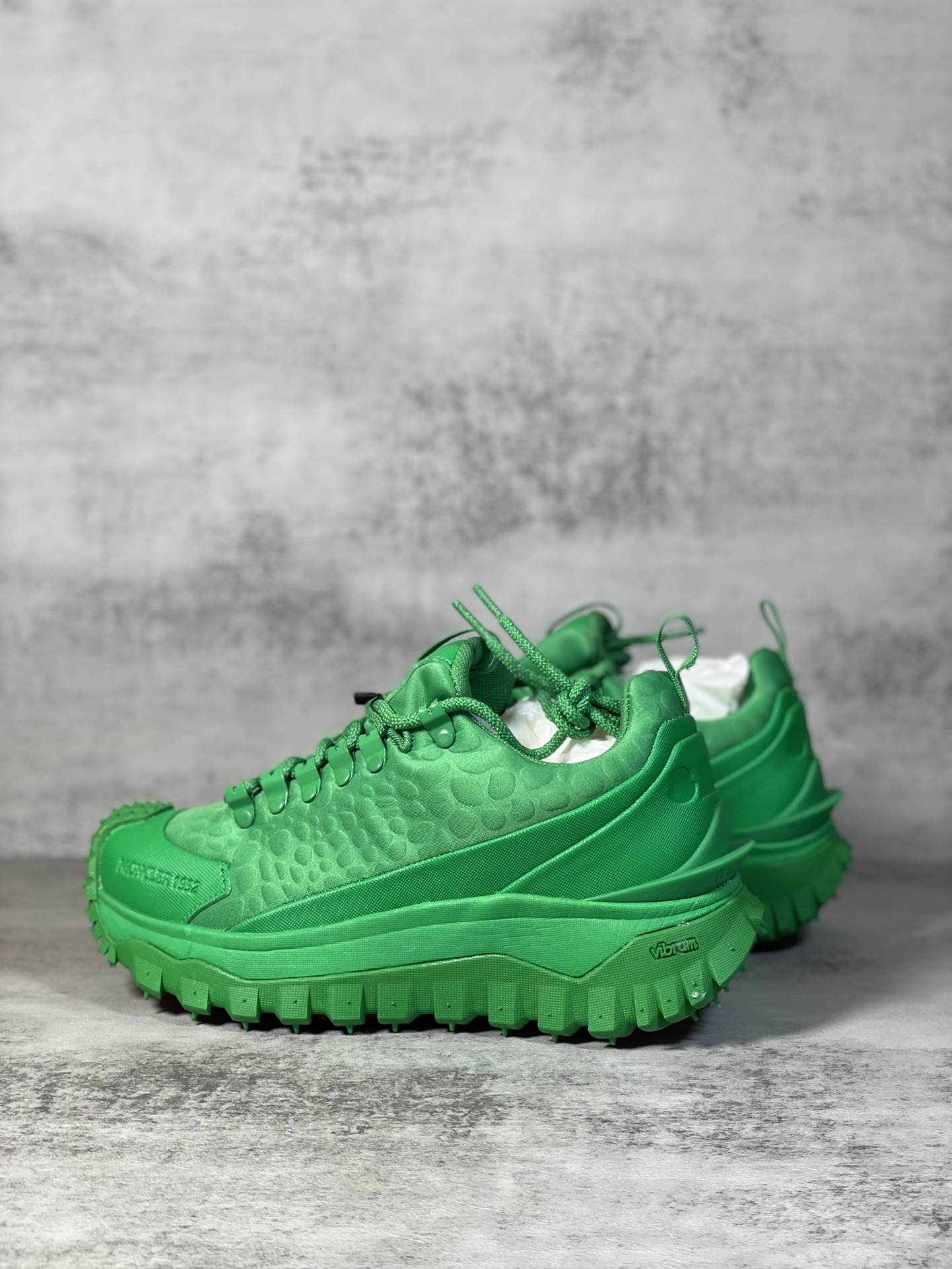 Moncler Sneakers Shock Absorbing M-l