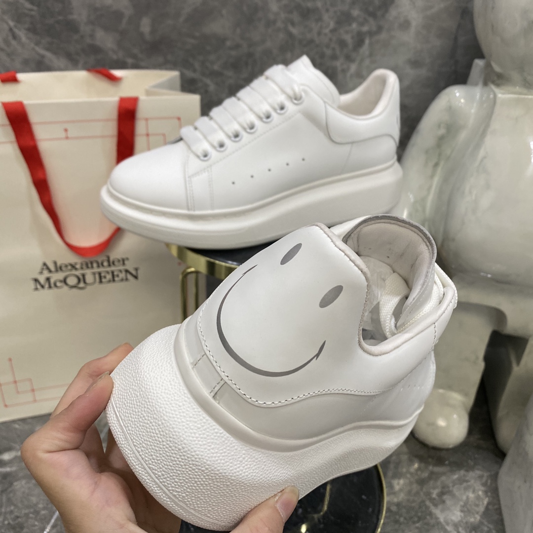 Alexander Mcqueen Male Basic Shoes White M-l-s