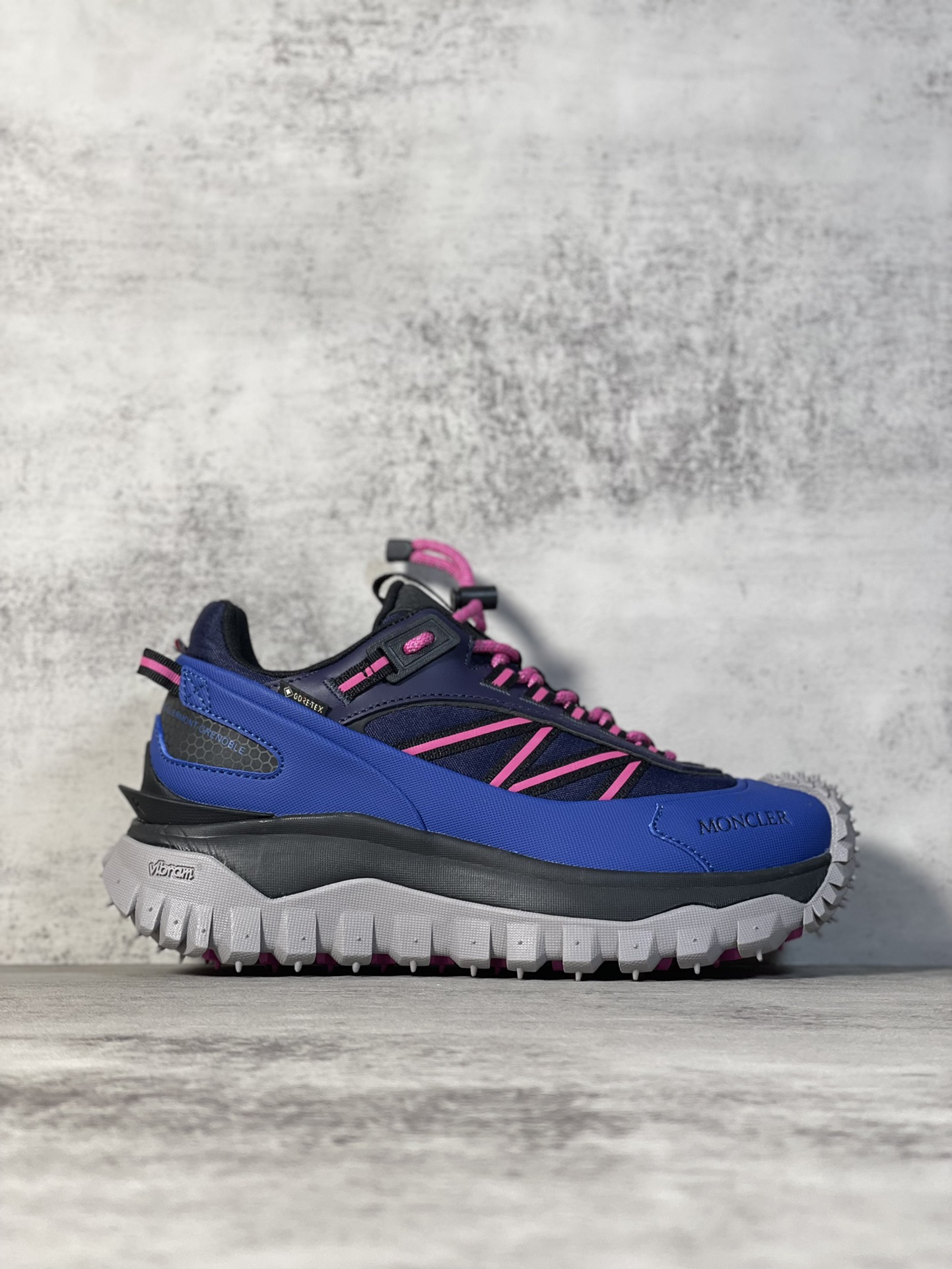 Moncler Sneakers Shock Absorbing M-l